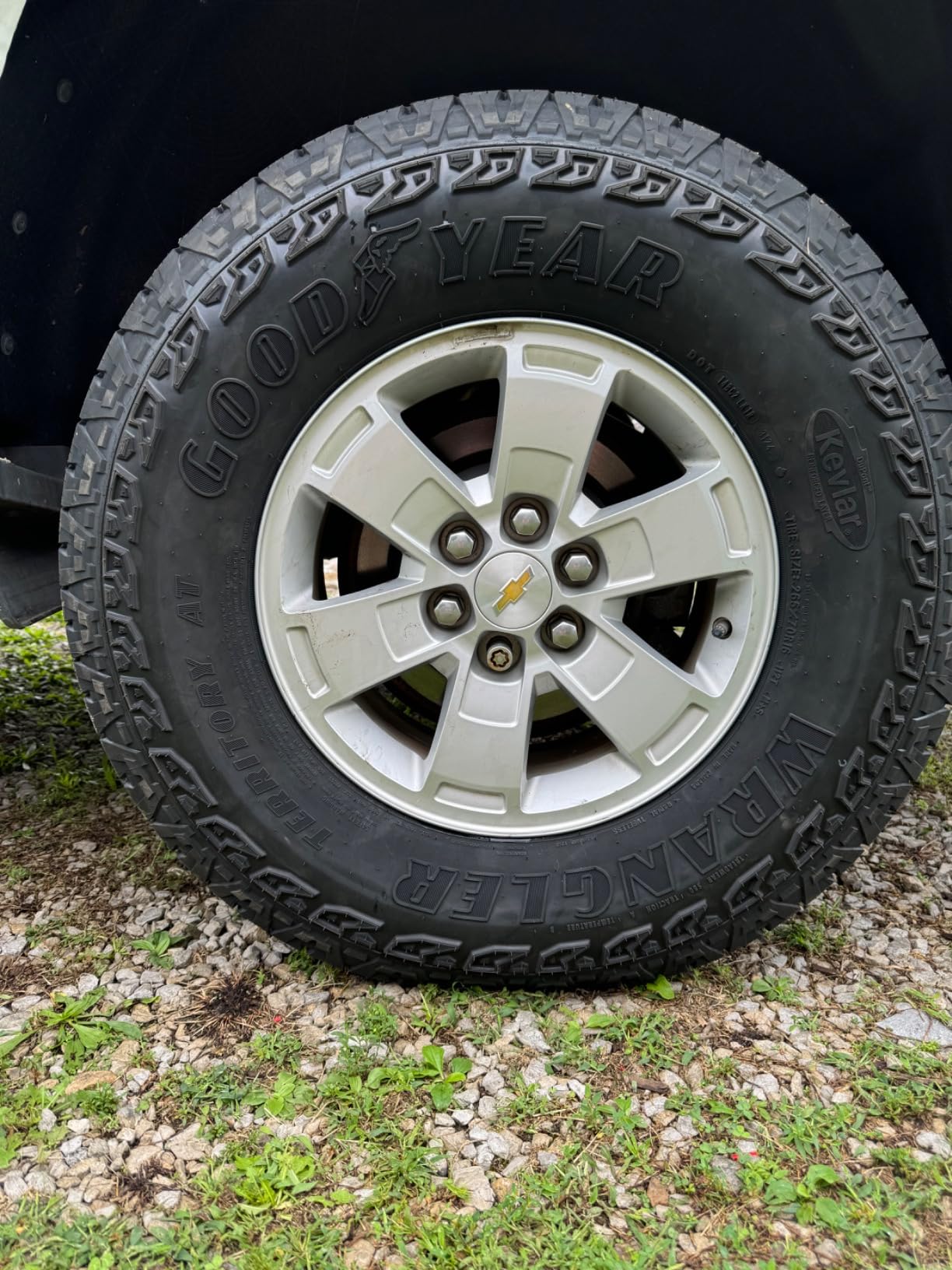 Goodyear Wrangler Territory AT 265/70R16 112 Tire customer photo 1