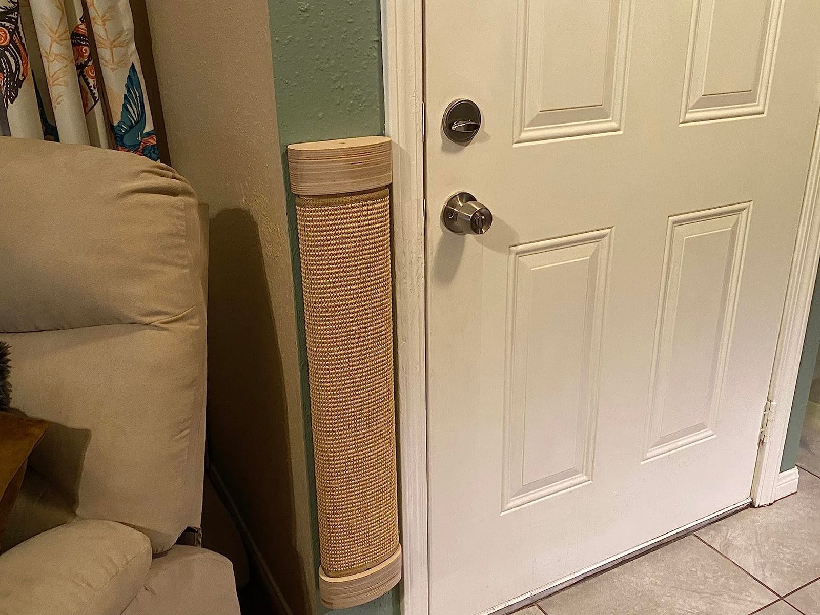 7 Ruby Road Wall Mounted Cat Scratcher, Replaceable Sisal Scratching Post customer photo 1