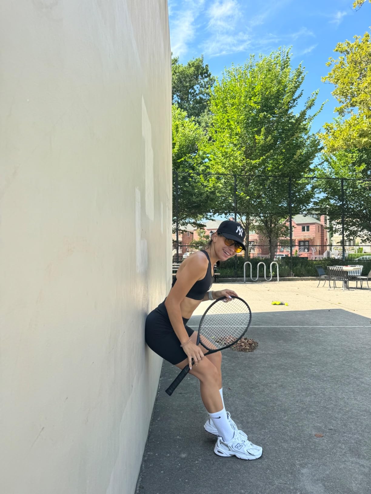 HIRALIY 27-Inch Tennis Racket for Adults with Ball and Carry Bag customer photo 2