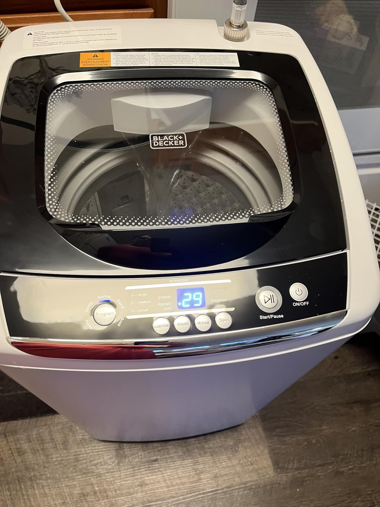 BLACK+DECKER 3.0 Cu. Ft. Portable Washer, 26.5 lb. Capacity, BPW30MW, White customer photo 2