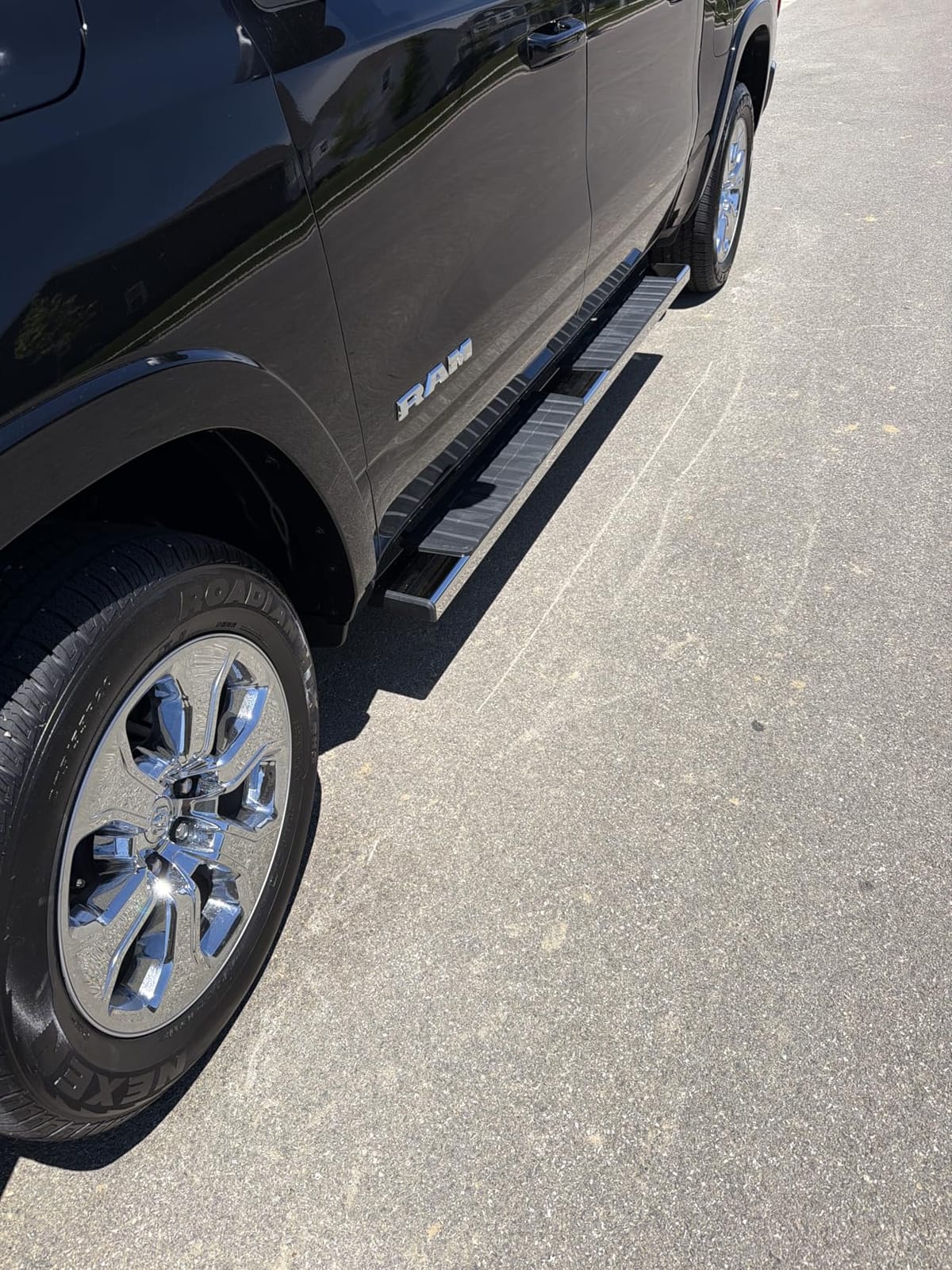 COMNOVA 6 Inches Running Boards for 2019-2026 Dodge Ram 1500 Crew Cab New Body Style (Excl. Ram 2500/3500/Classic), Stainless Steel Side Steps, Truck Step Bars Nerf Bars. customer photo 1