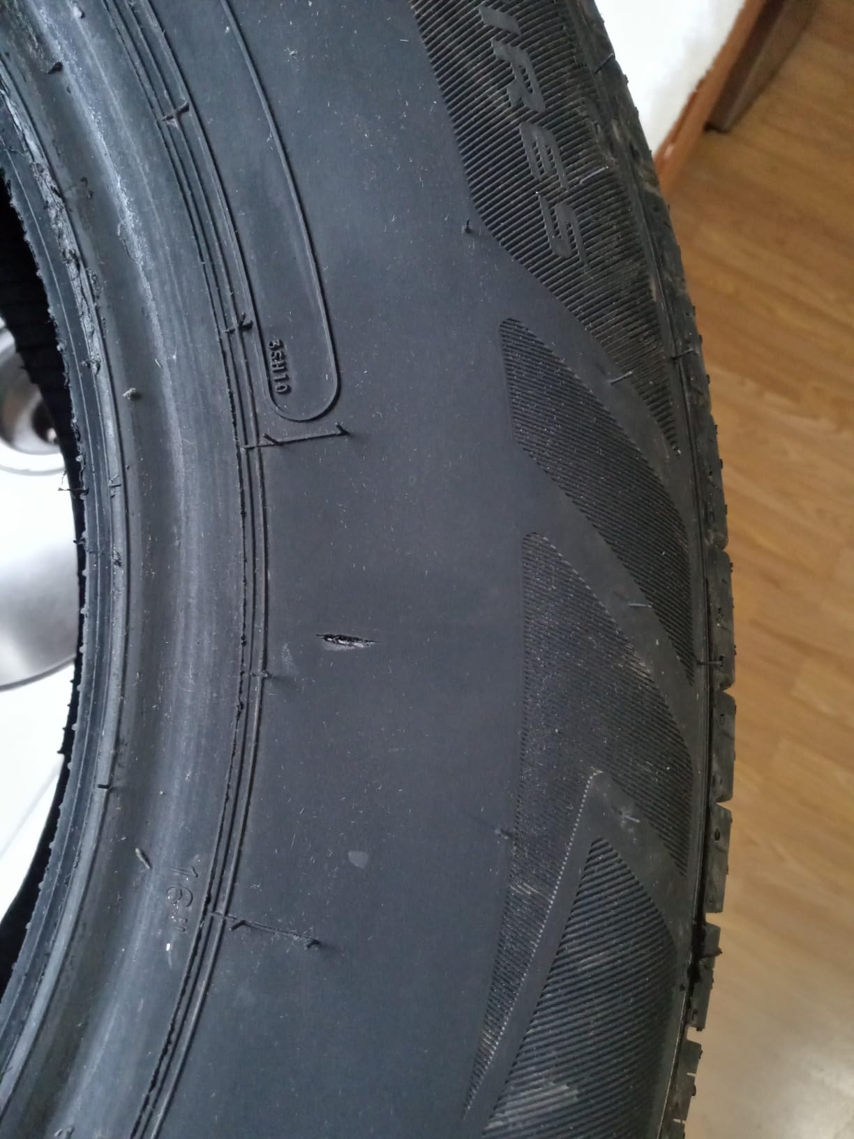 Cooper Endeavor Plus All-Season 225/65R17 102H Tire customer photo 1