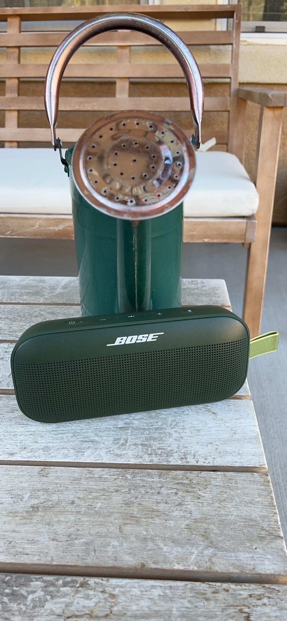 Bose SoundLink Flex Bluetooth Speaker, Portable Speaker with Microphone, Wireless Waterproof Speaker for Travel, Outdoor and Pool Use, Black customer photo 1