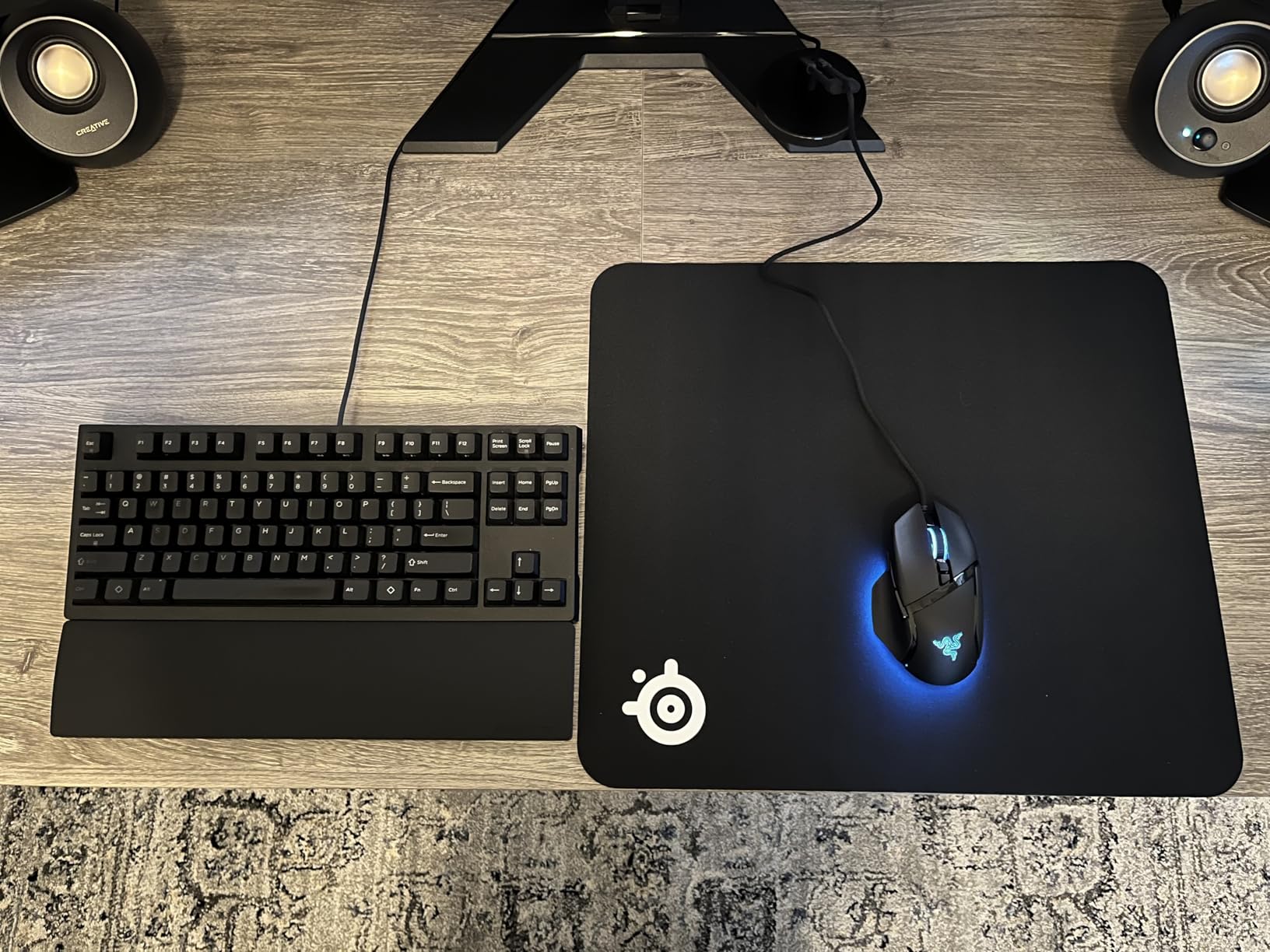 Razer Basilisk V3 Customizable RGB Wired Ergonomic Gaming Mouse, Black customer photo 2