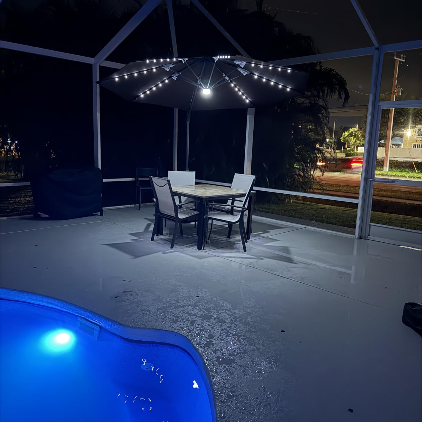 Best Choice Products 10ft Solar LED Cantilever Patio Umbrella, 360-Degree Rotation Hanging Offset Market Outdoor Sun Shade for Backyard, Deck, Poolside w/Lights, Easy Tilt, Cross Base - Burgundy customer photo 2