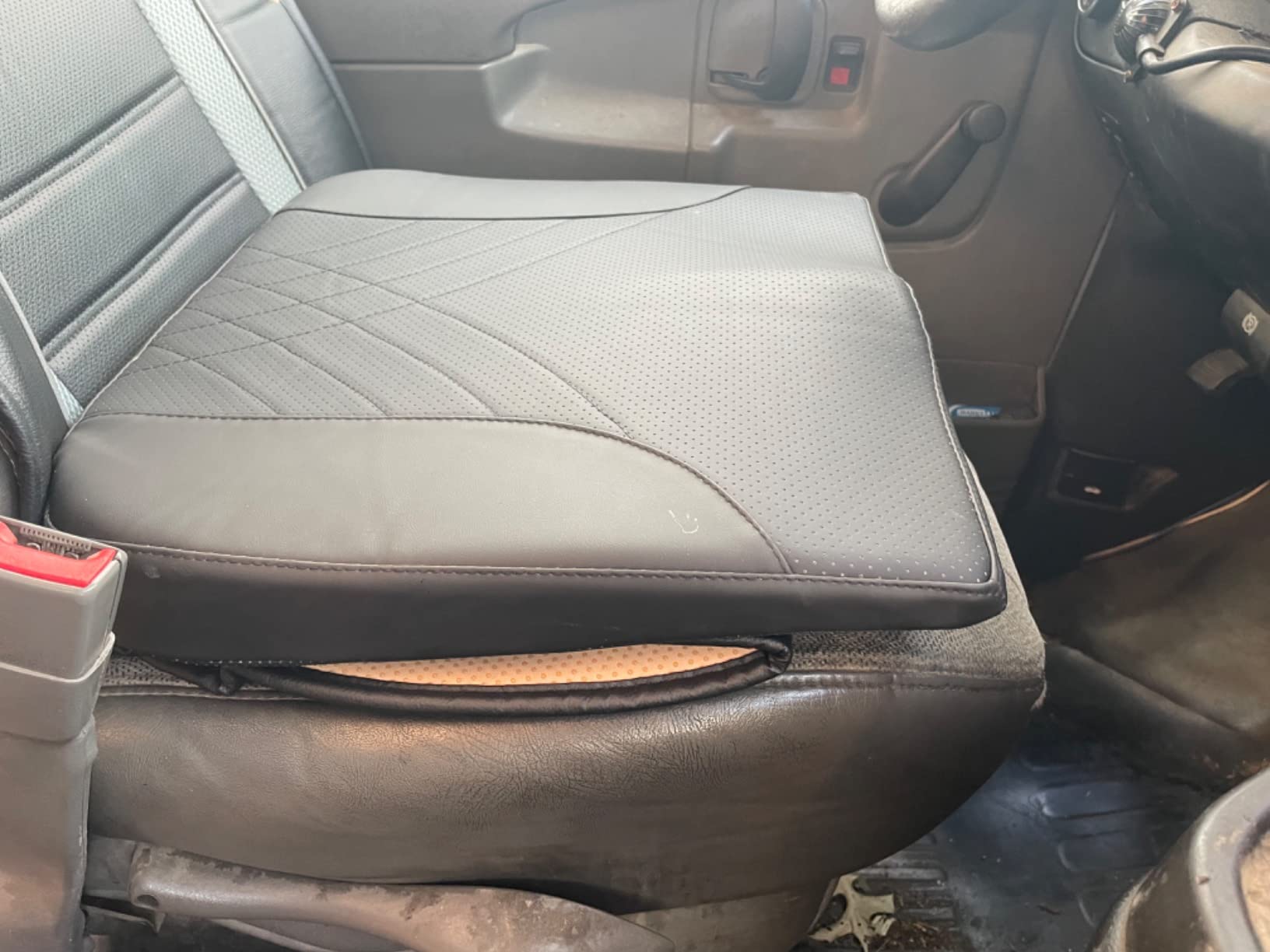 kingphenix Memory Foam Car Seat Cushion for Driving Comfort and Office Use customer photo 1