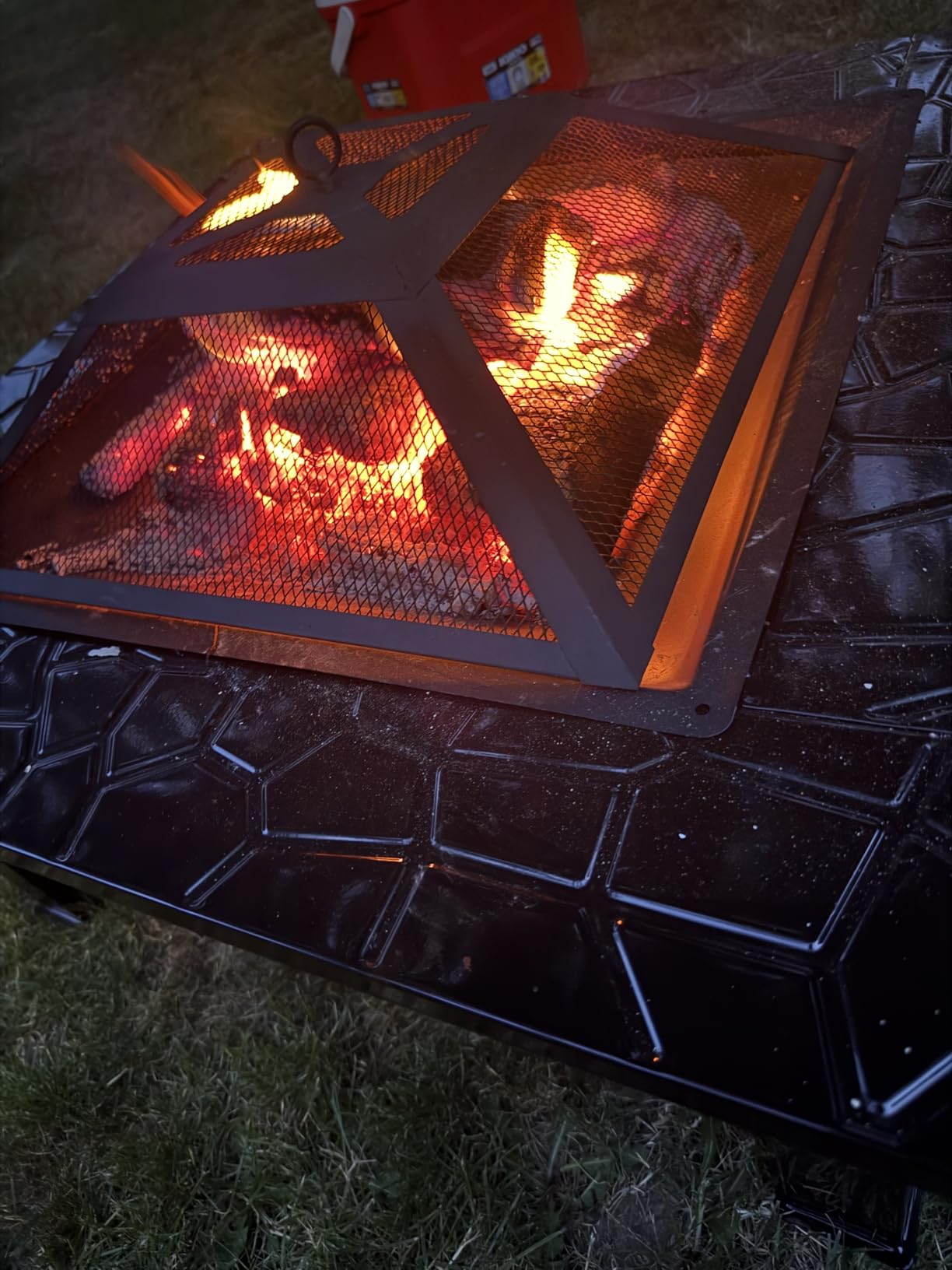 Devoko Outdoor Fire Pit, 32 Inch Firepit Table Metal Outdoor Fireplaces customer photo 2