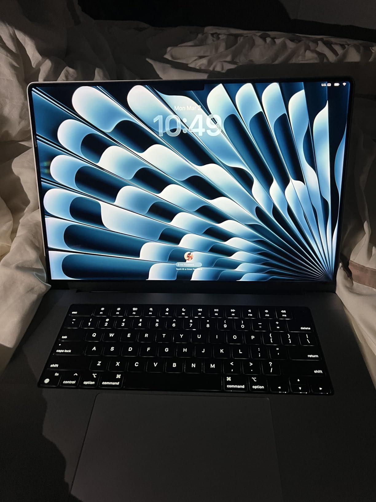 MacBook Pro 16 M1 Pro customer photo 1
