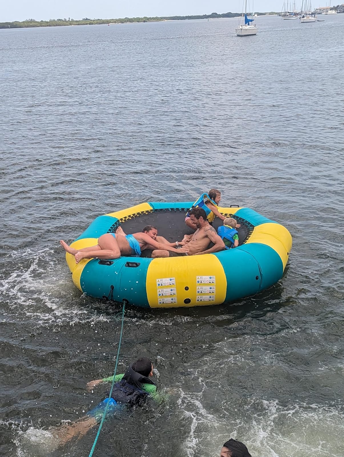 Goplus Inflatable Water Trampoline, 10FT/12FT/15FT Recreational Water Bouncer w/Electric Inflator, Rope Ladder, Mooring Ropes, Anchor, Adults Youth Bounce Swim Platform for Lakes, Pools customer photo 1