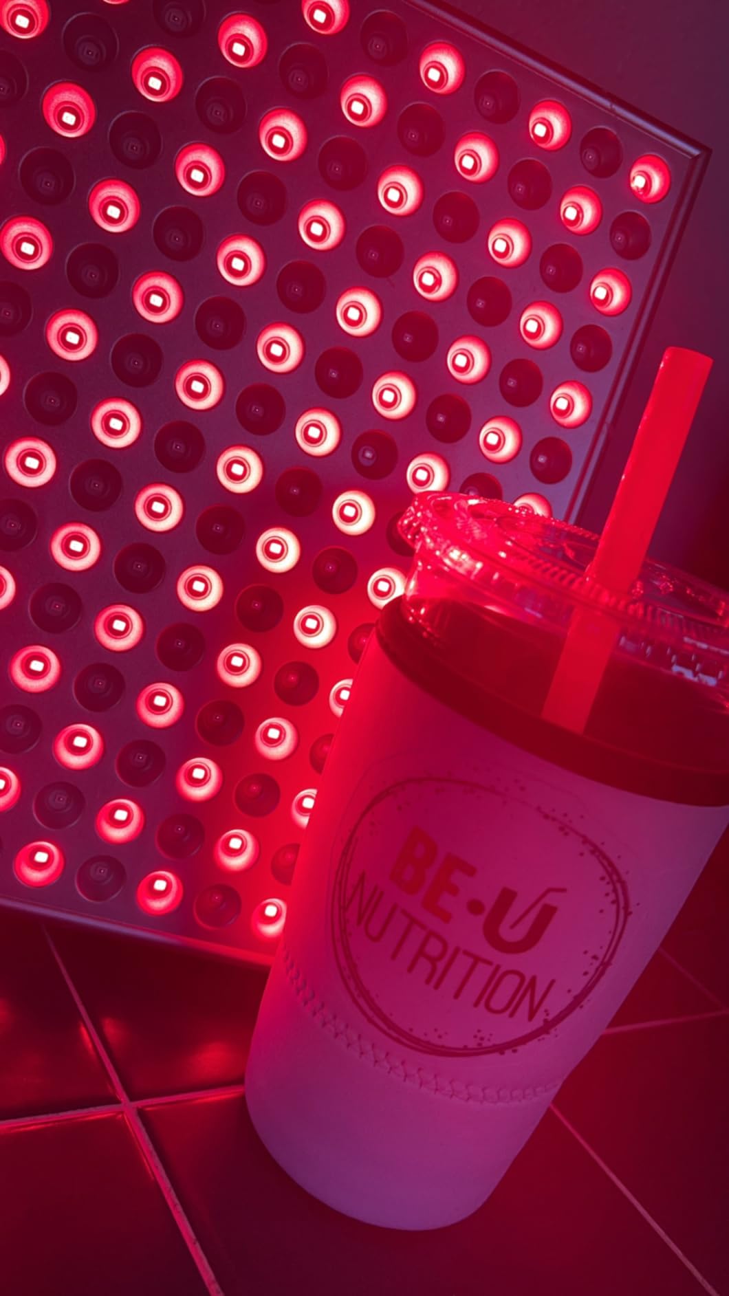 LED-Red-Light-Therapy-Device - 45W LED Panel Deep 660nm and Near-Infrared 850nm Light Combo for Skin Beauty, Pain Relief of Muscles and Joints customer photo 2