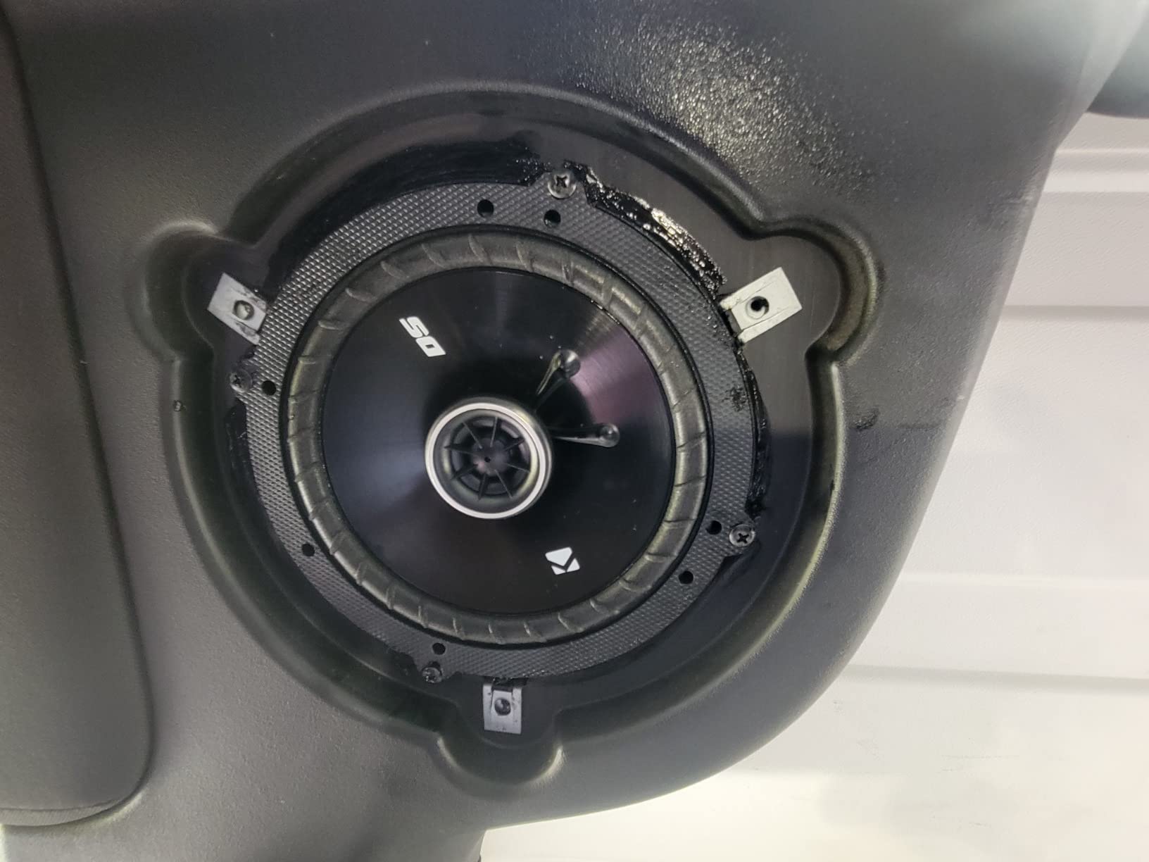 KICKER Dash and Overhead 6.5 Speakers for Jeep Wrangler/Unlimited/JK 07-18 Upgrade Kit - 2 Pairs of DS Series 6 1/2 Inch Coaxial Speakers with Harnesses - DSC650, 43DSC6504 customer photo 1