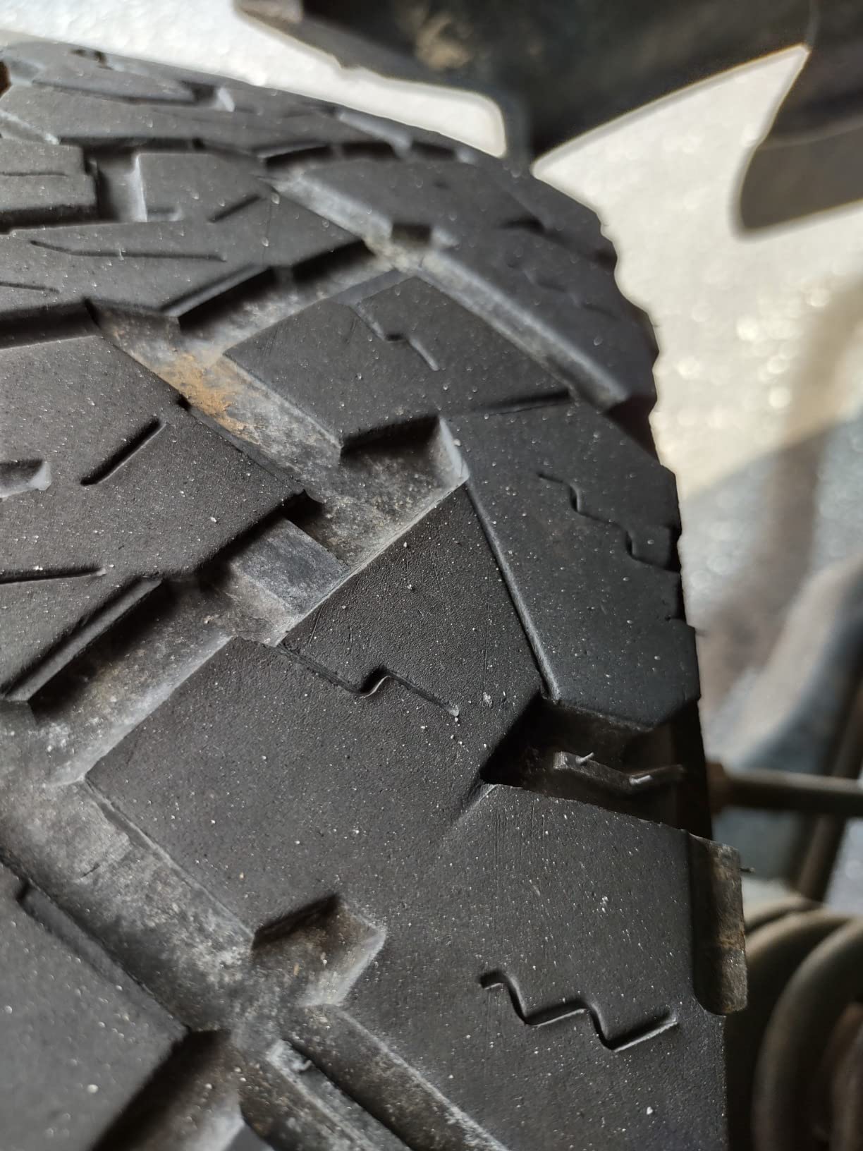 Venom Power Terra Hunter X/T LT225/75R16 Extreme Terrain E (10 Ply) Tire customer photo 2