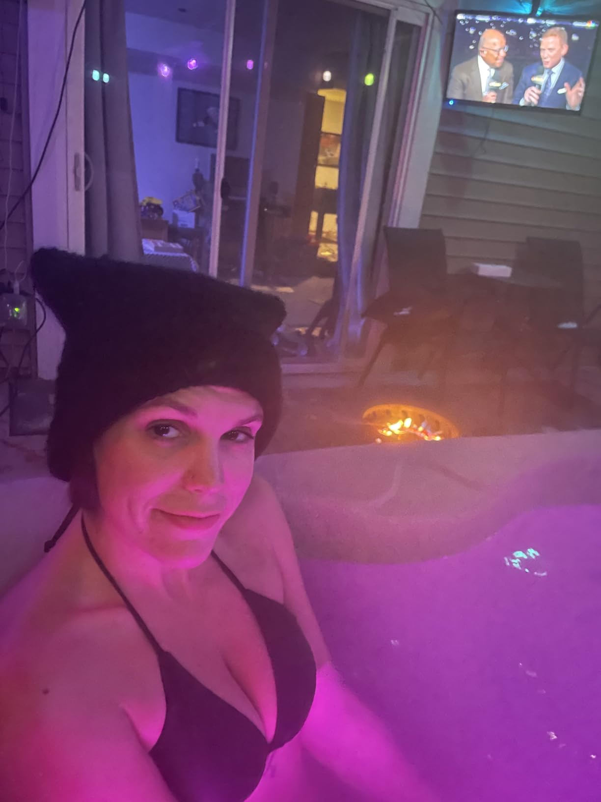 Lifesmart 4-Person Plug & Play 13-Jet Hot Tub Spa and Thermal Cover, Sand customer photo 1