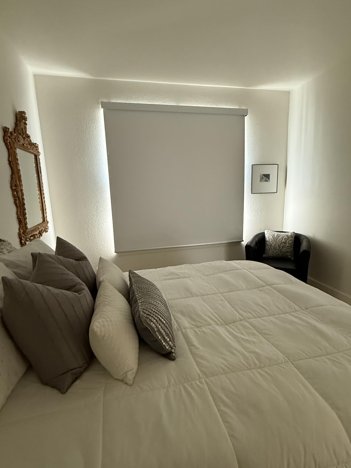 Motorized Roller Shades, 100% Blackout, Gentle White customer photo 1