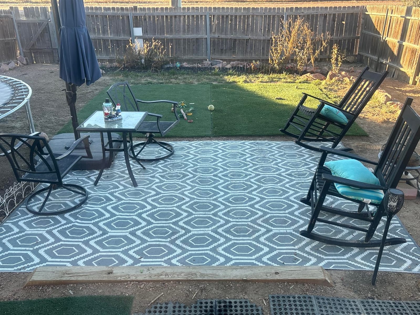 fifame 9x18 Outdoor Rug, Plastic Woven Patio Mat, Waterproof RV Camping Rug customer photo 1