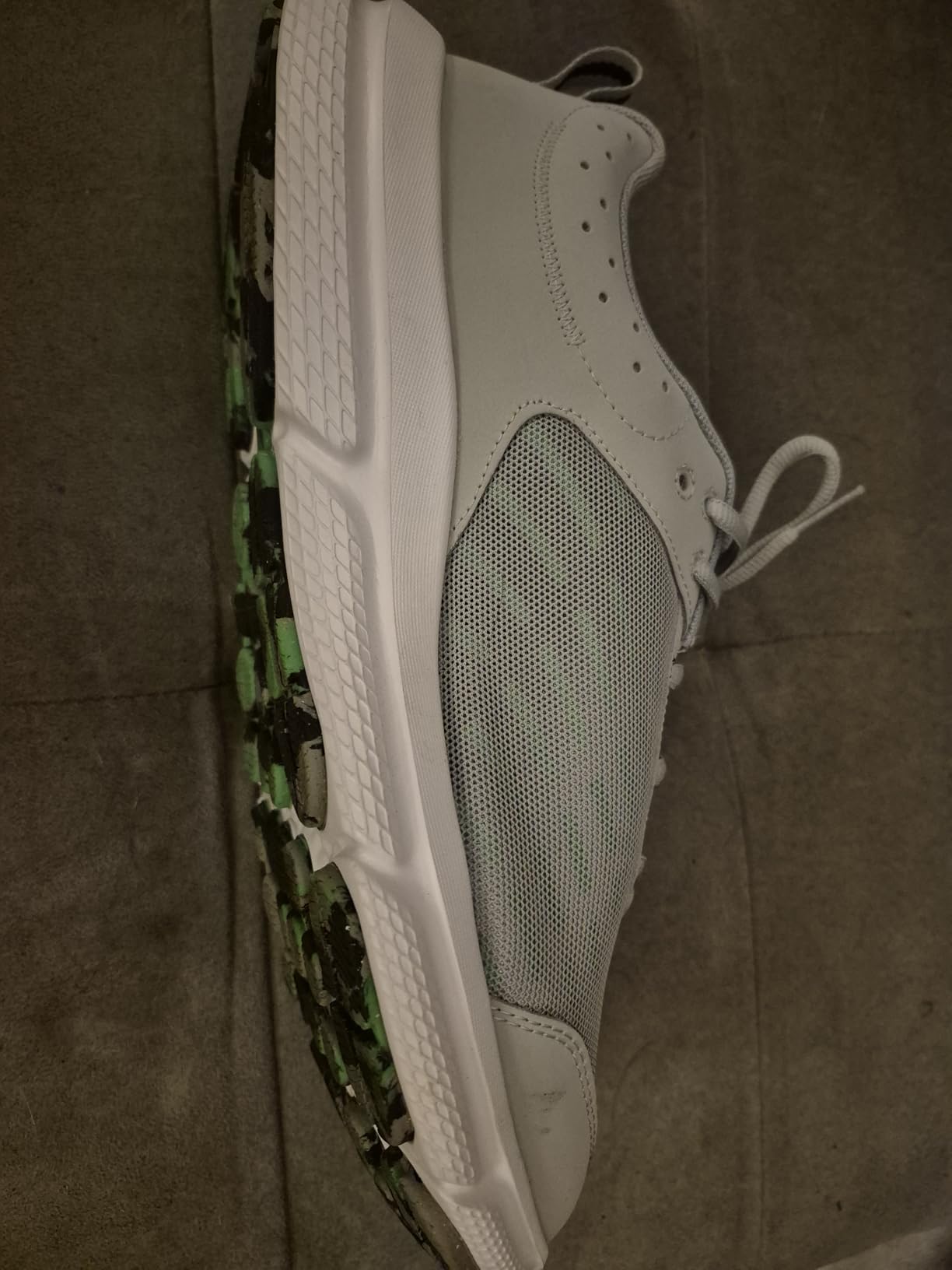 Under Armour Men's Charged Assert 10 Shoes customer photo 1