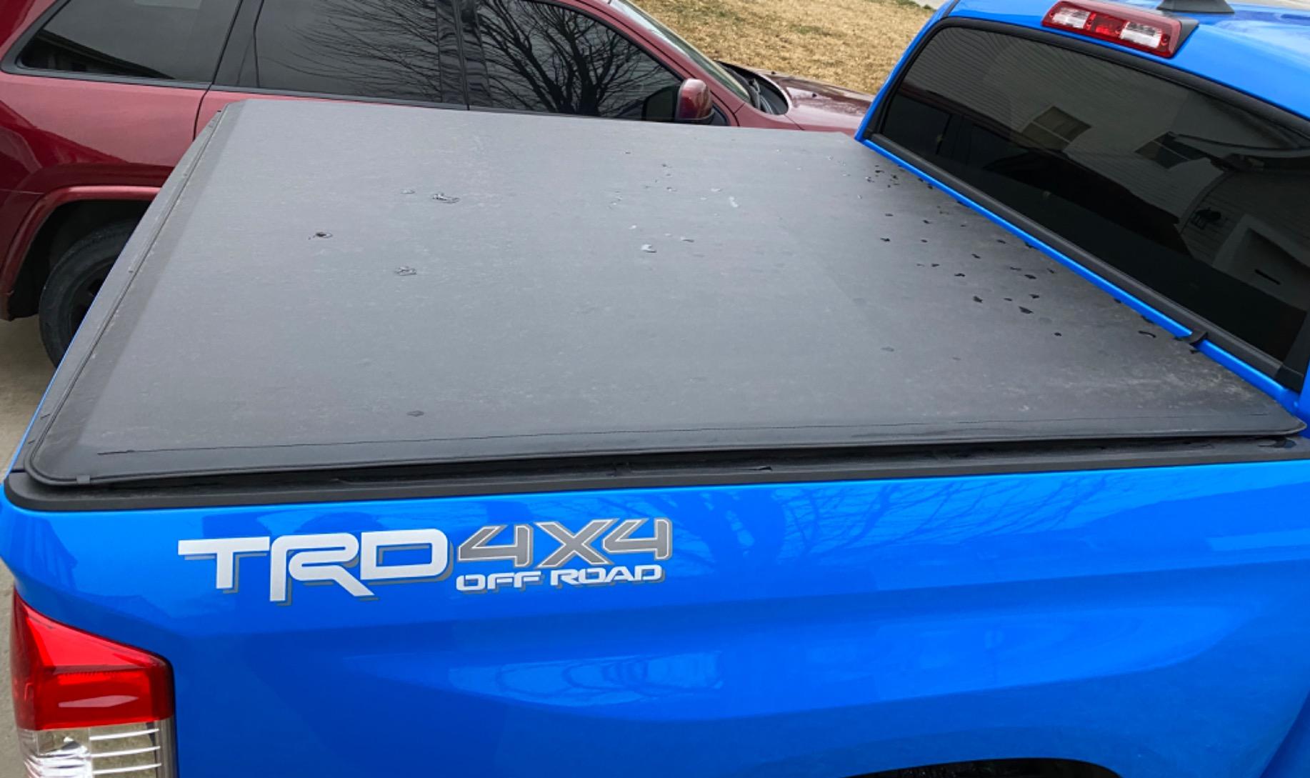 MaxMate Soft Roll-up Truck Bed Tonneau Cover Compatible with 2022-2026 Toyota Tundra | 5.5' (67