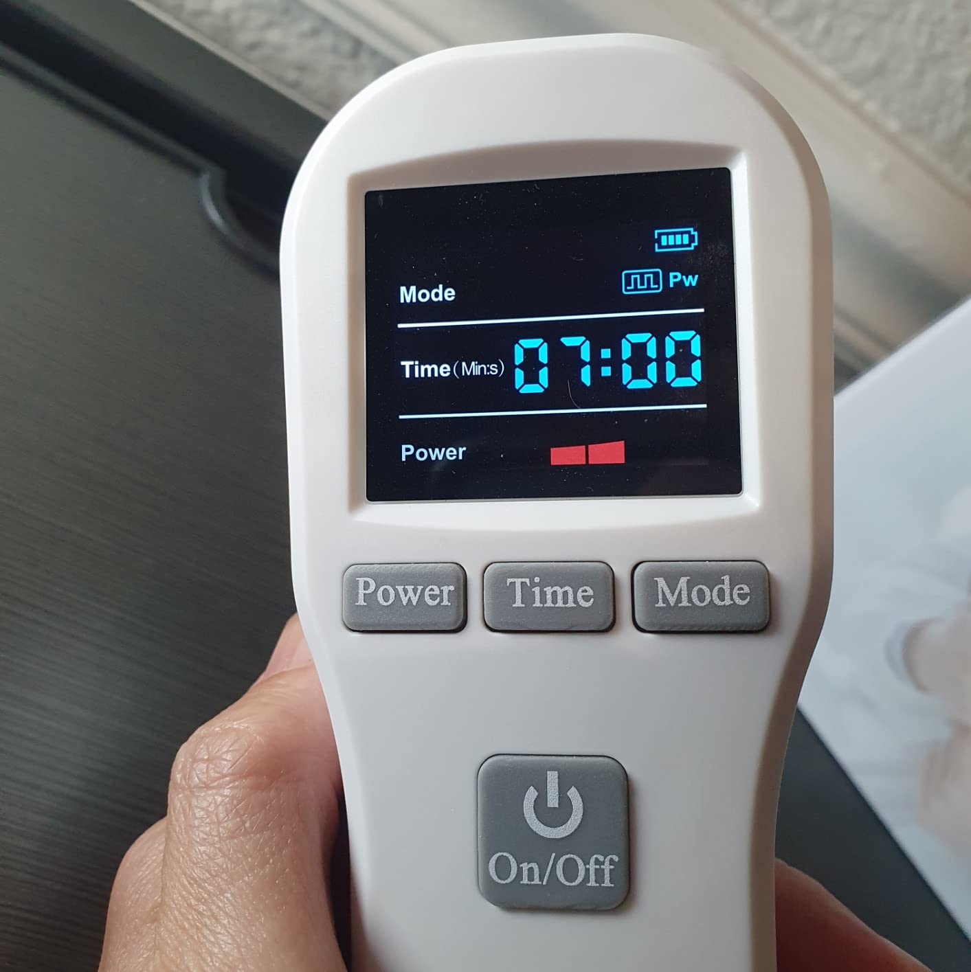 Red Light Therapy Device, 4x808nm 16x650nm for Joint Muscle Pain Relief customer photo 1