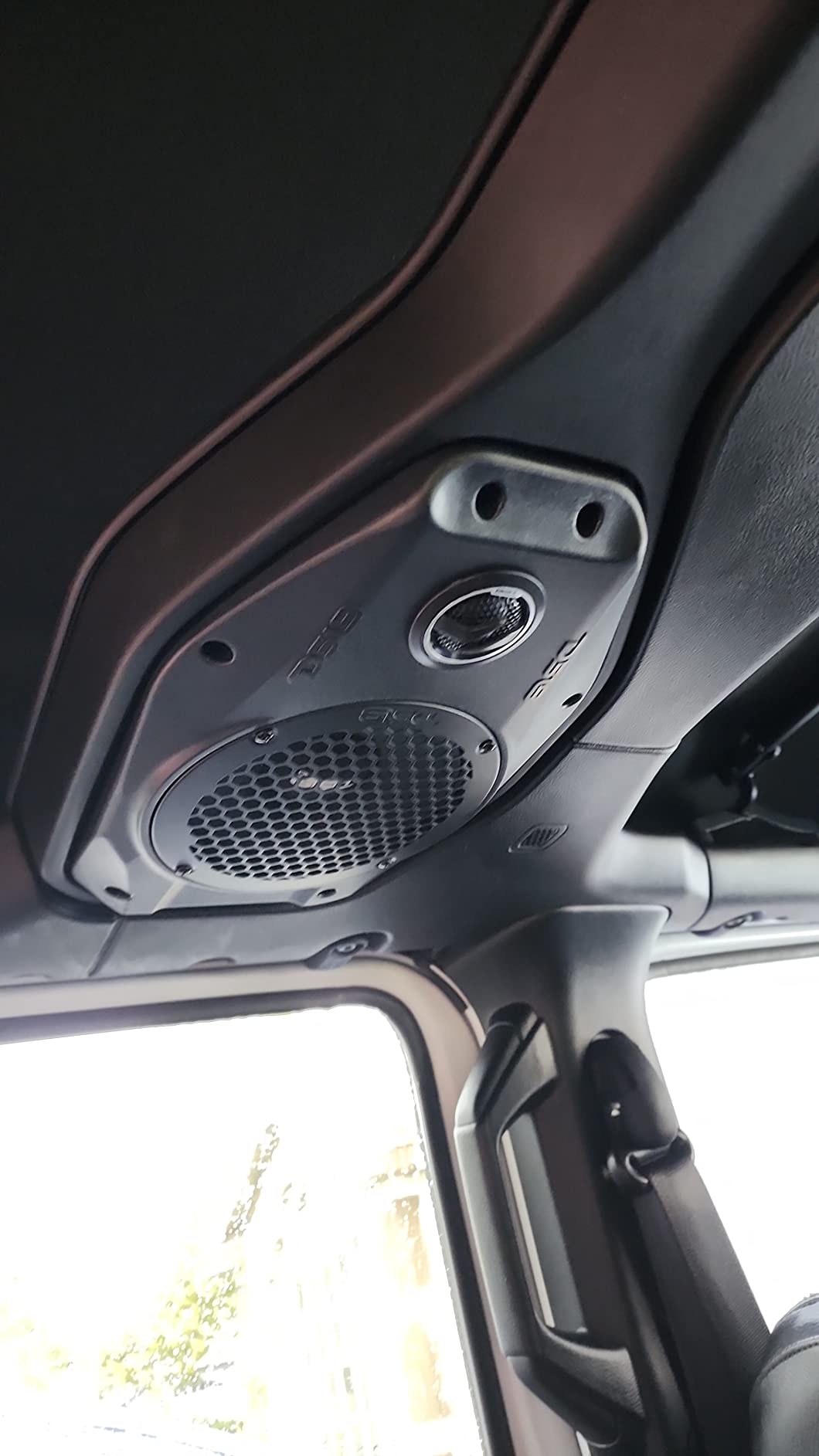 DS18 JL-SB6 Sound Bar Enclosure Upgrade with 6.5