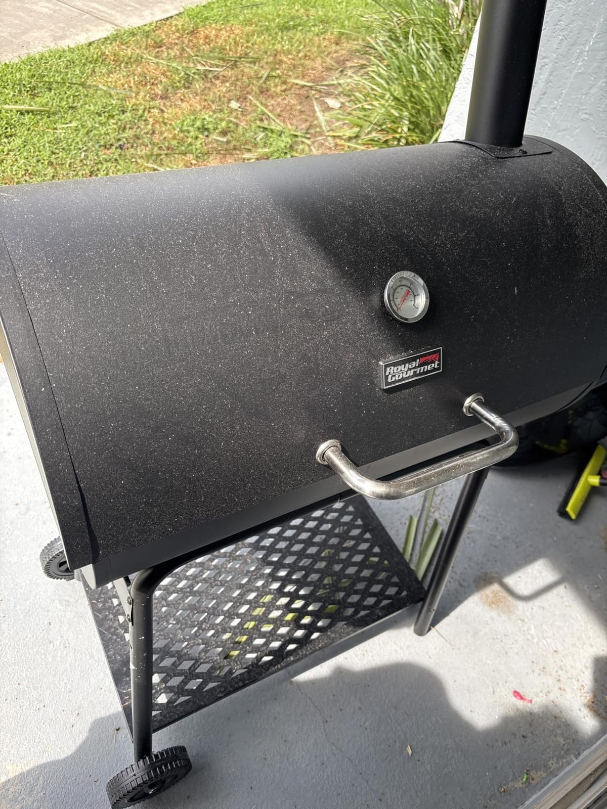 Royal Gourmet CC1830 28 Inch Barrel Charcoal Grill with Warming Rack customer photo 1