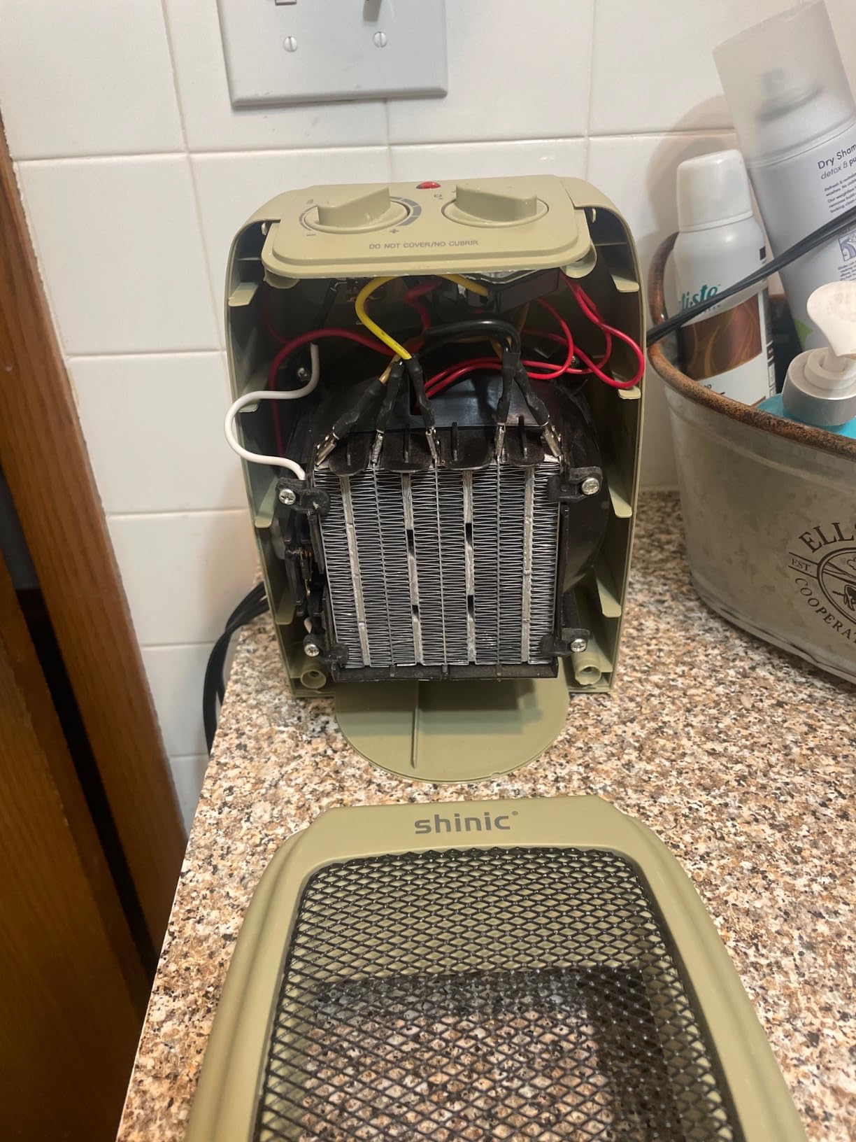 Shinic Space Heater,1500W Milkhouse Heater with Thermostat, Stay Cool Durable Metal Housing, Overheat protection, 3-Prong Plug, Tip-Over Auto Shut Off, Utility Heater for Garage, Bedroom, Greenhouse customer photo 1