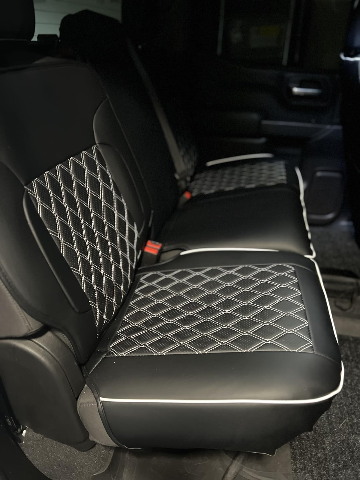 Huidasource Fit for Chevy Silverado Seat Covers, GMC Sierra Seat Covers 2007-2013&2019-2026 1500, 2020-2026 2500HD 3500HD Crew Double Extended Cab, Thickened Nappa Leather Seat Covers for Trucks Black customer photo 1