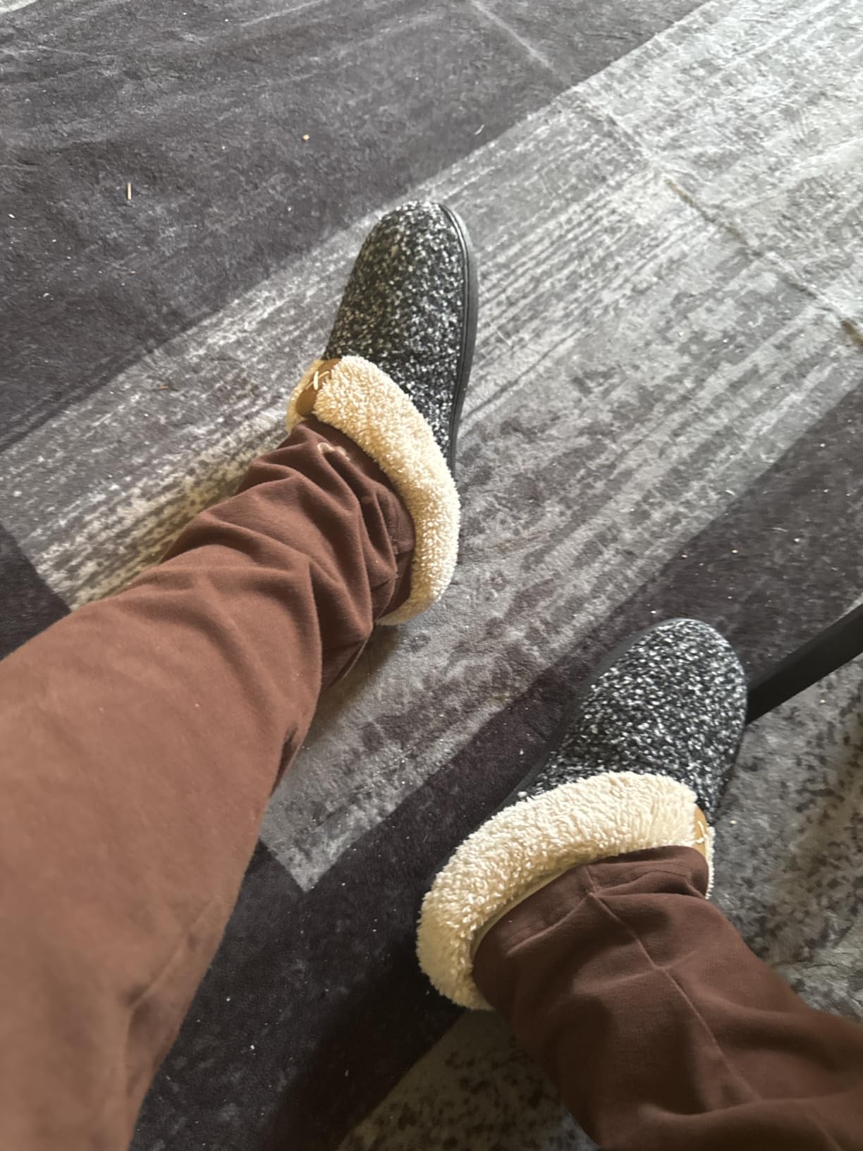 ULTRAIDEAS Women's Indoor Outdoor Slipper Memory Foam customer photo 1