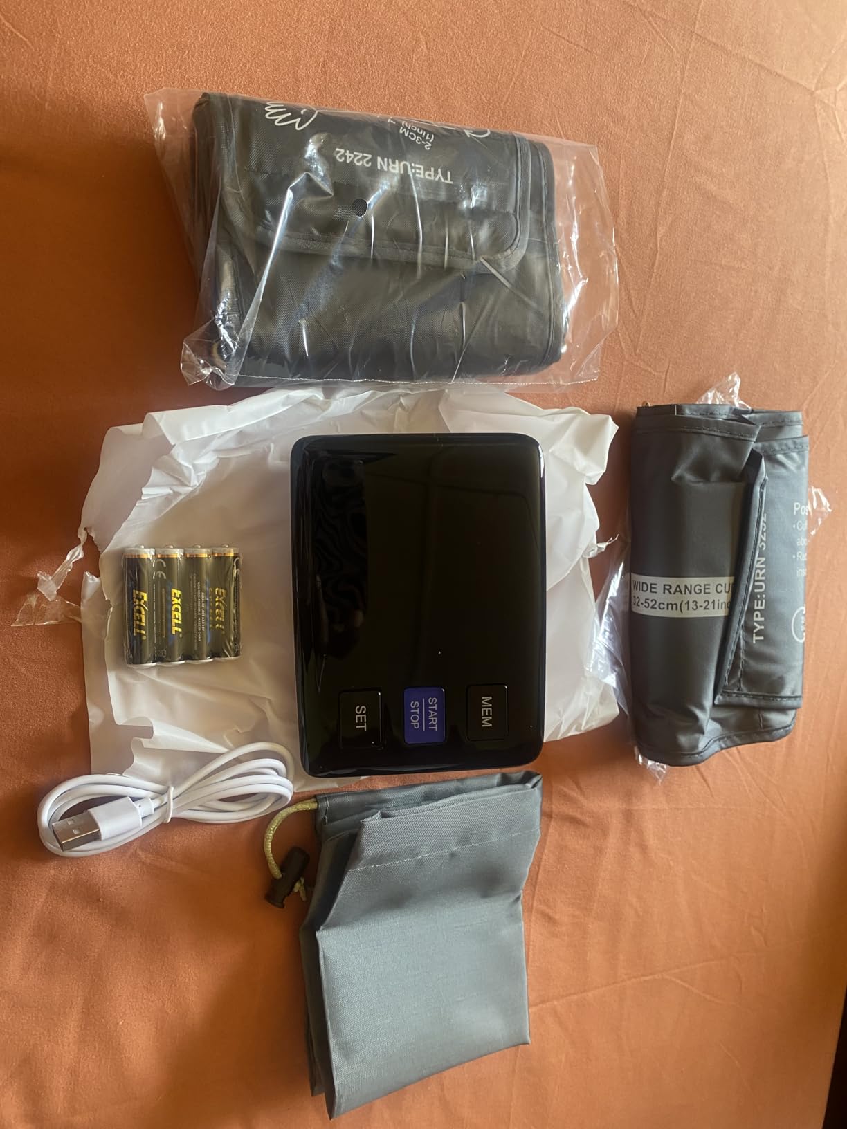 Blood Pressure Monitor, 9-17'' & 13-21'' Extra Large Blood Pressure Cuff customer photo 2