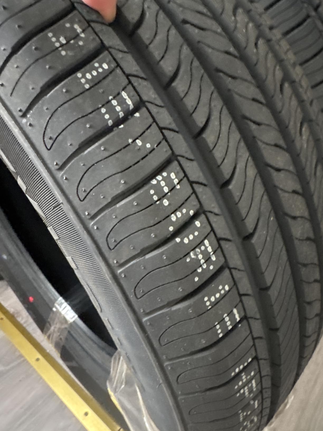 BlackHawk Street-H HH11 UHP 205/55R16 91H Passenger Tire customer photo 1