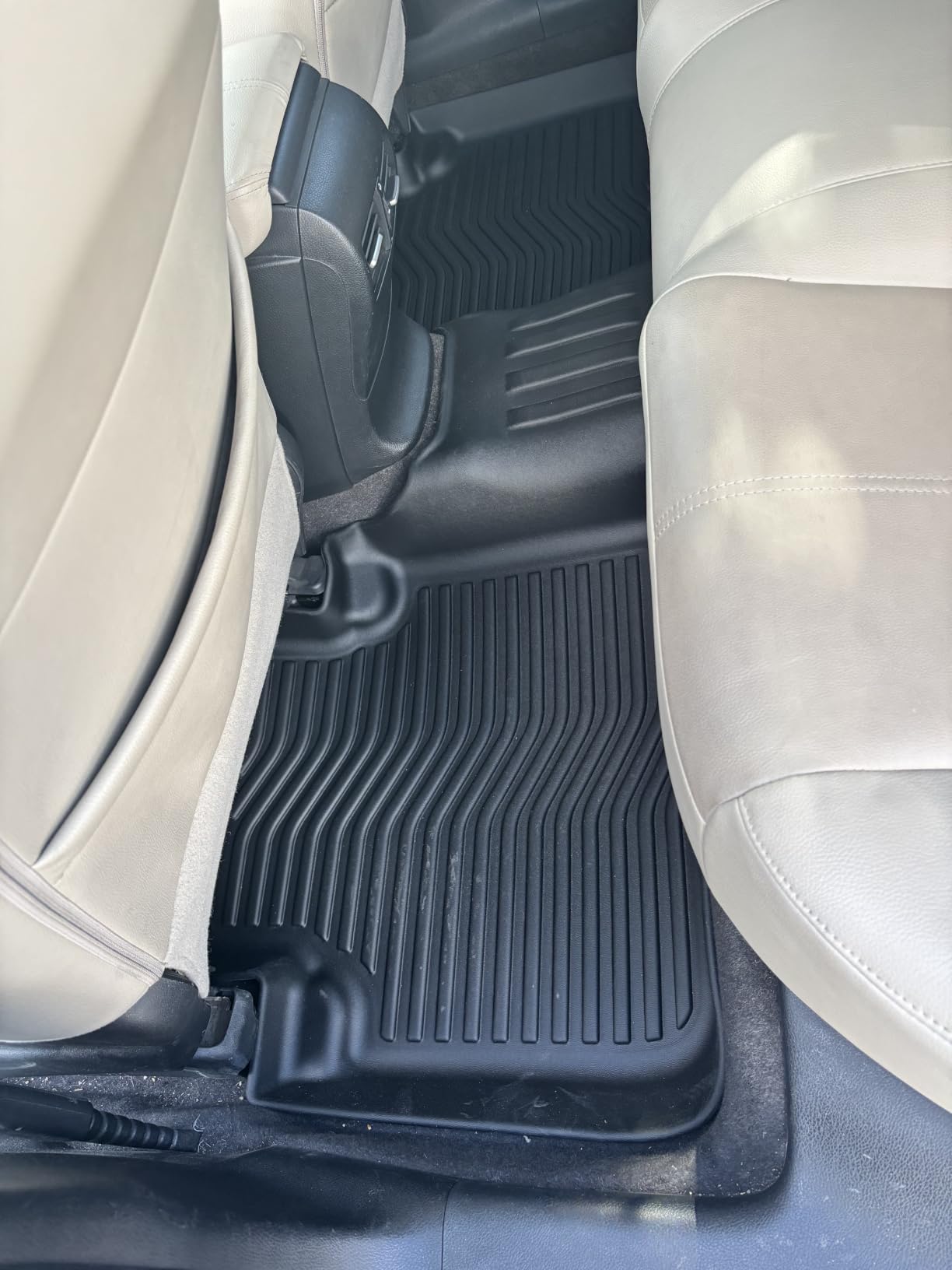 AUXKO All Weather Floor Mats for Honda CR-V 2023-2026 2027(Include Hybrid) customer photo 2