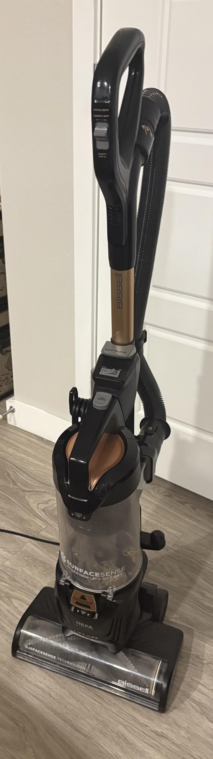 Bissell SurfaceSense Allergen Lift-Off Pet Upright Vacuum, 3418 customer photo 2