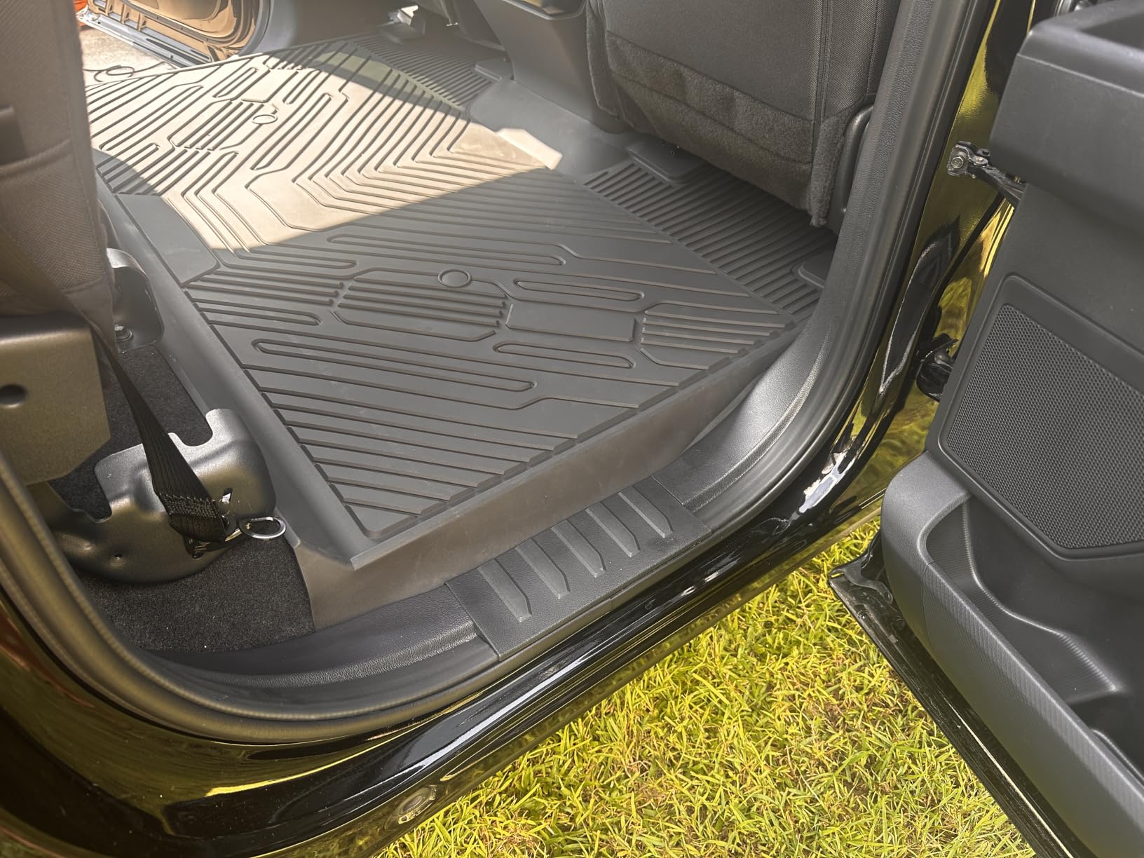 LASFIT Floor Mats Cargo Liner for Ford Bronco 4 Door 2021-2026 Carpet Floor customer photo 2