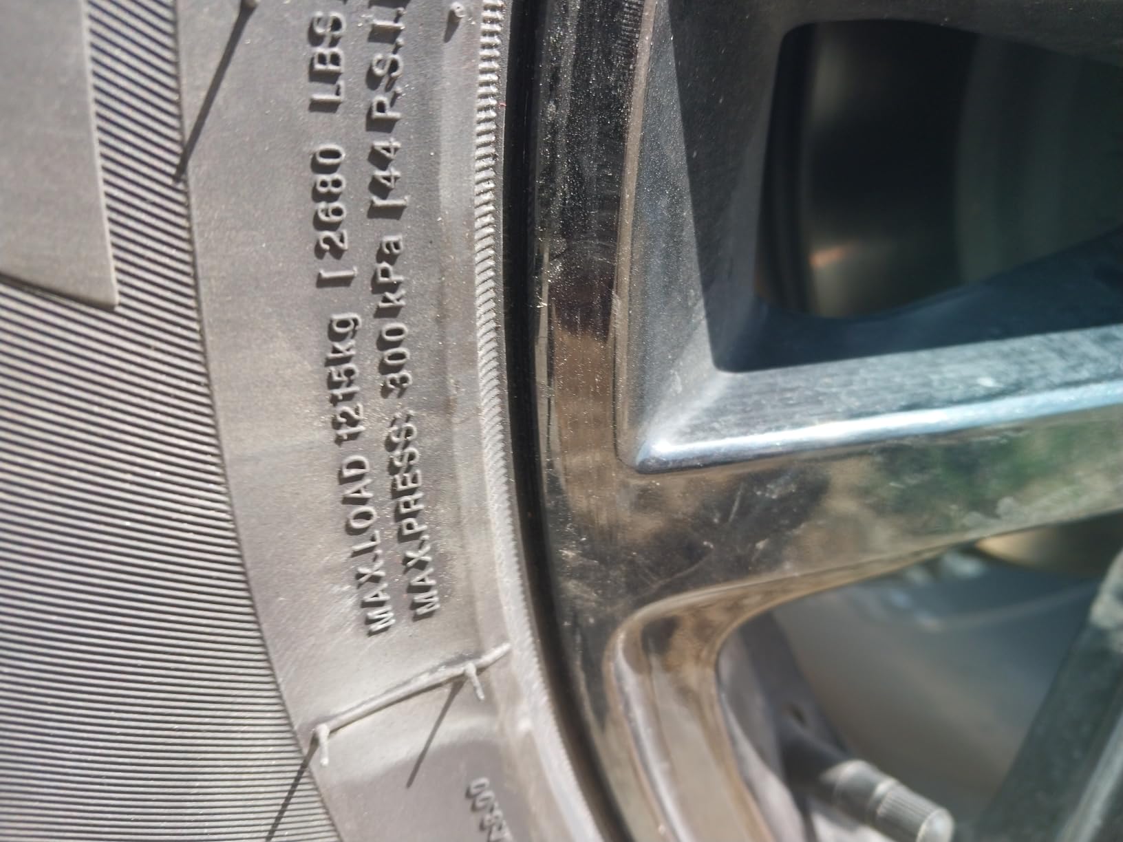 Cosmo Tires El Tigre A/T All-Terrain Truck SUV 265/65R17 Load Range E customer photo 2