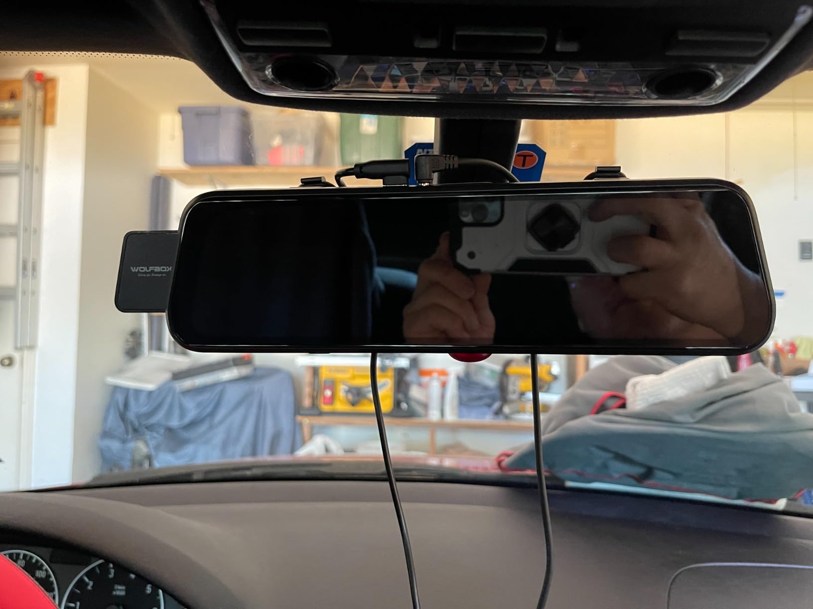 WOLFBOX G930 10'' 4K Rear View Mirror Camera with 64GB Card,5.8GHz WiFi customer photo 2