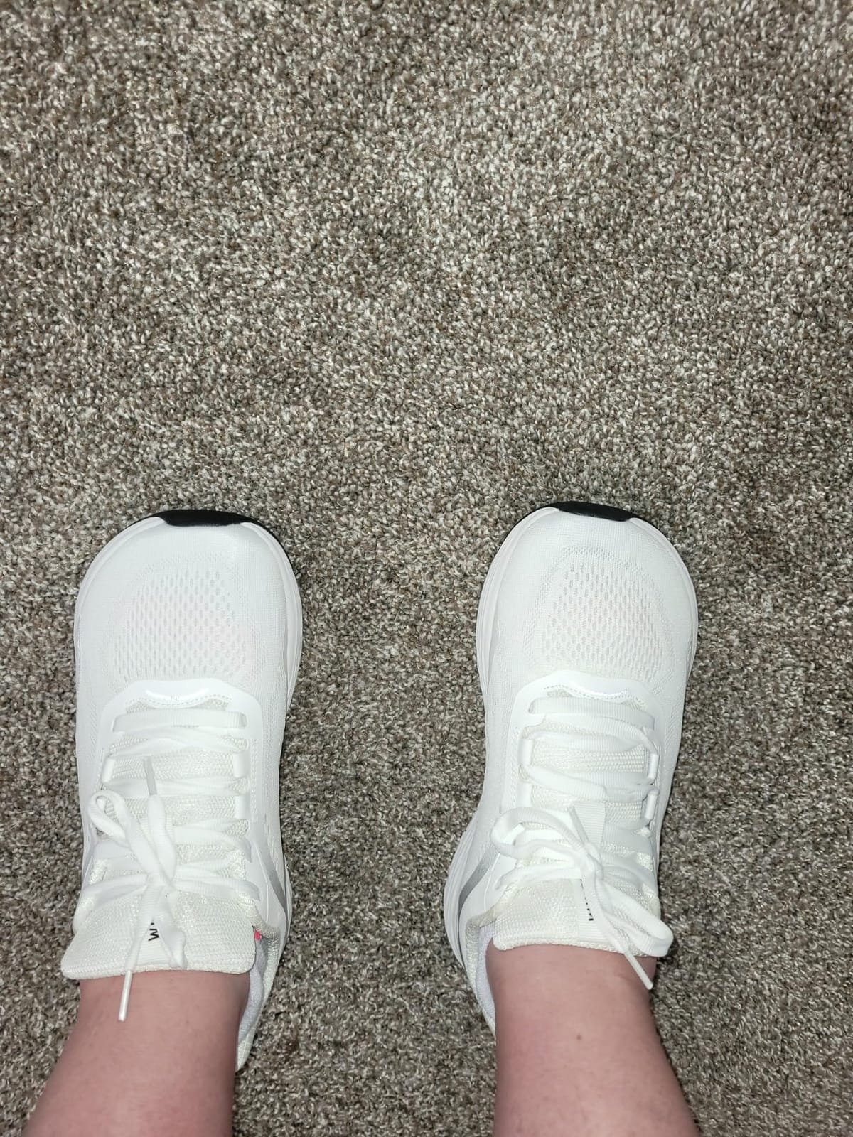WHITIN Men's Wide Toe Box Zero Drop Road Running Shoes S81 customer photo 1