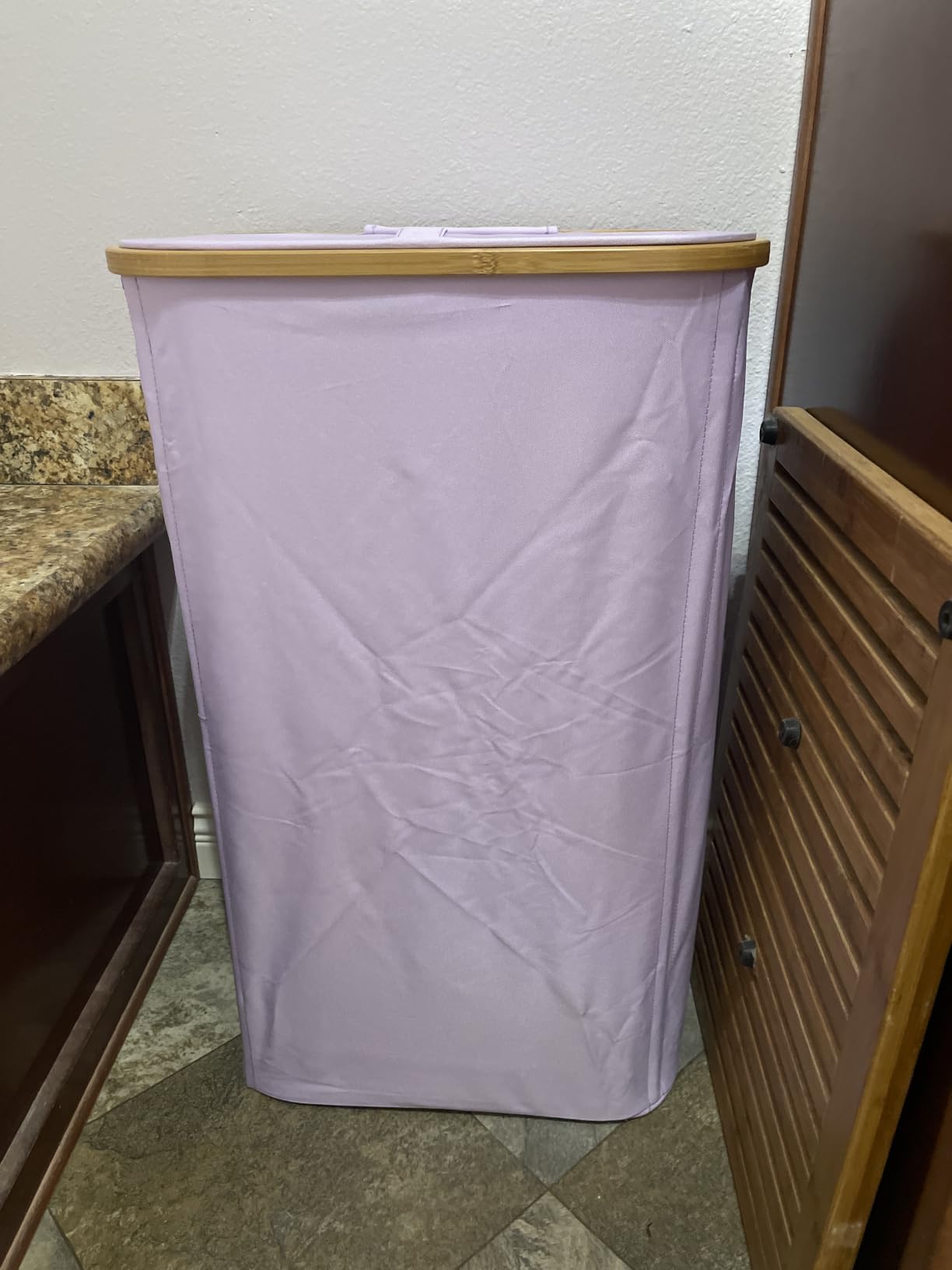 IEGrow Laundry Hamper with Lid,110L Laundry Basket with Mesh Bags,Black customer photo 2