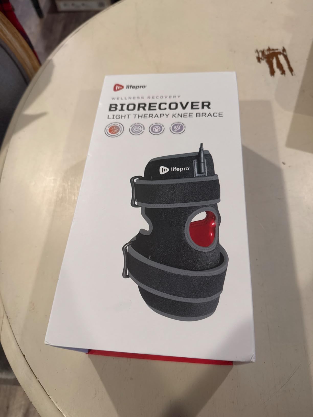 LifePro Biorecover - Red Light Therapy for Knee - Triple Chip LED Knee Wrap customer photo 1