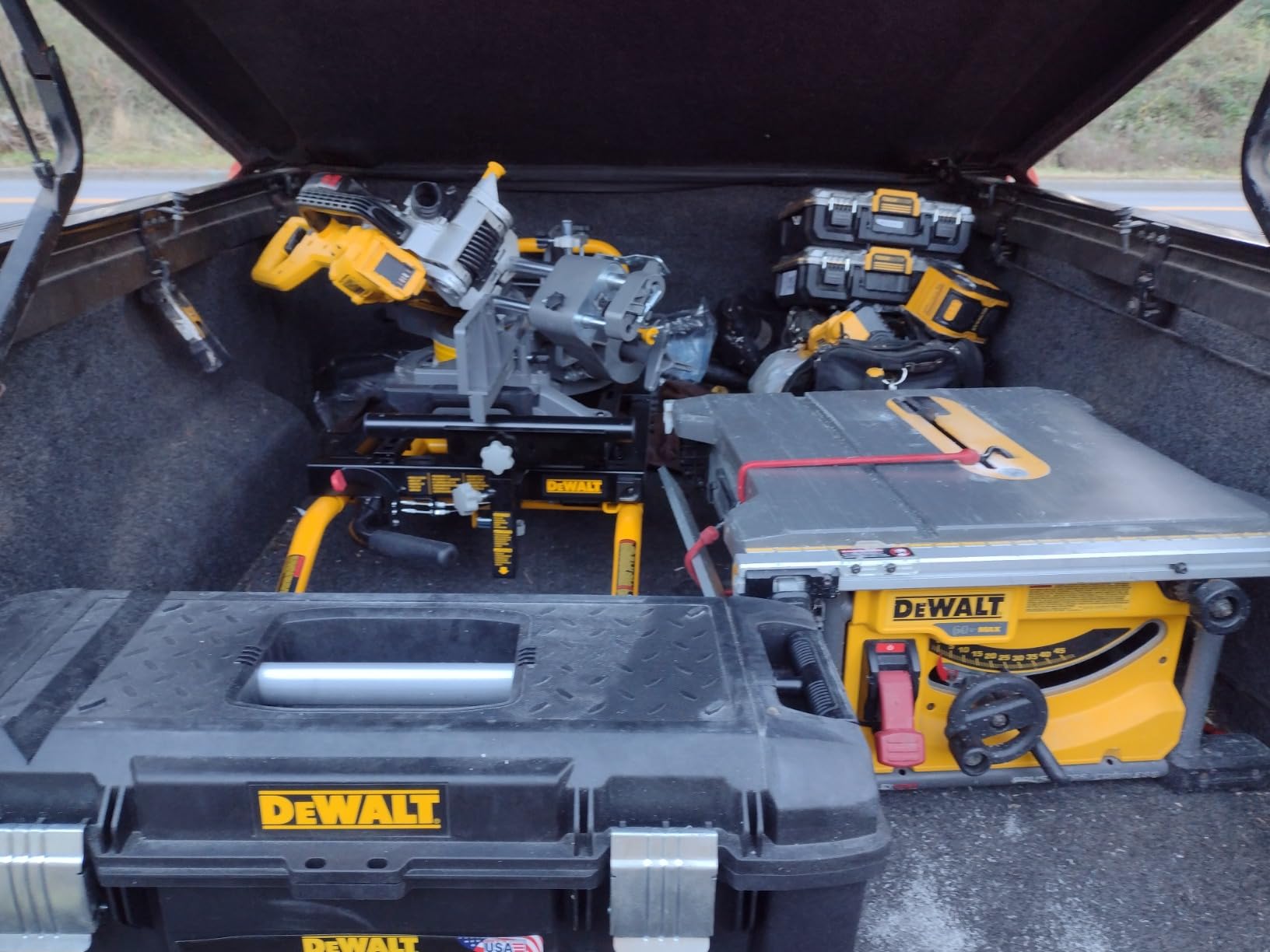 DEWALT Tool Bag, Electrician Tote, Tool Storage and Organization, Durable and Water Resistant, 11 Inch (DWST560105) customer photo 2
