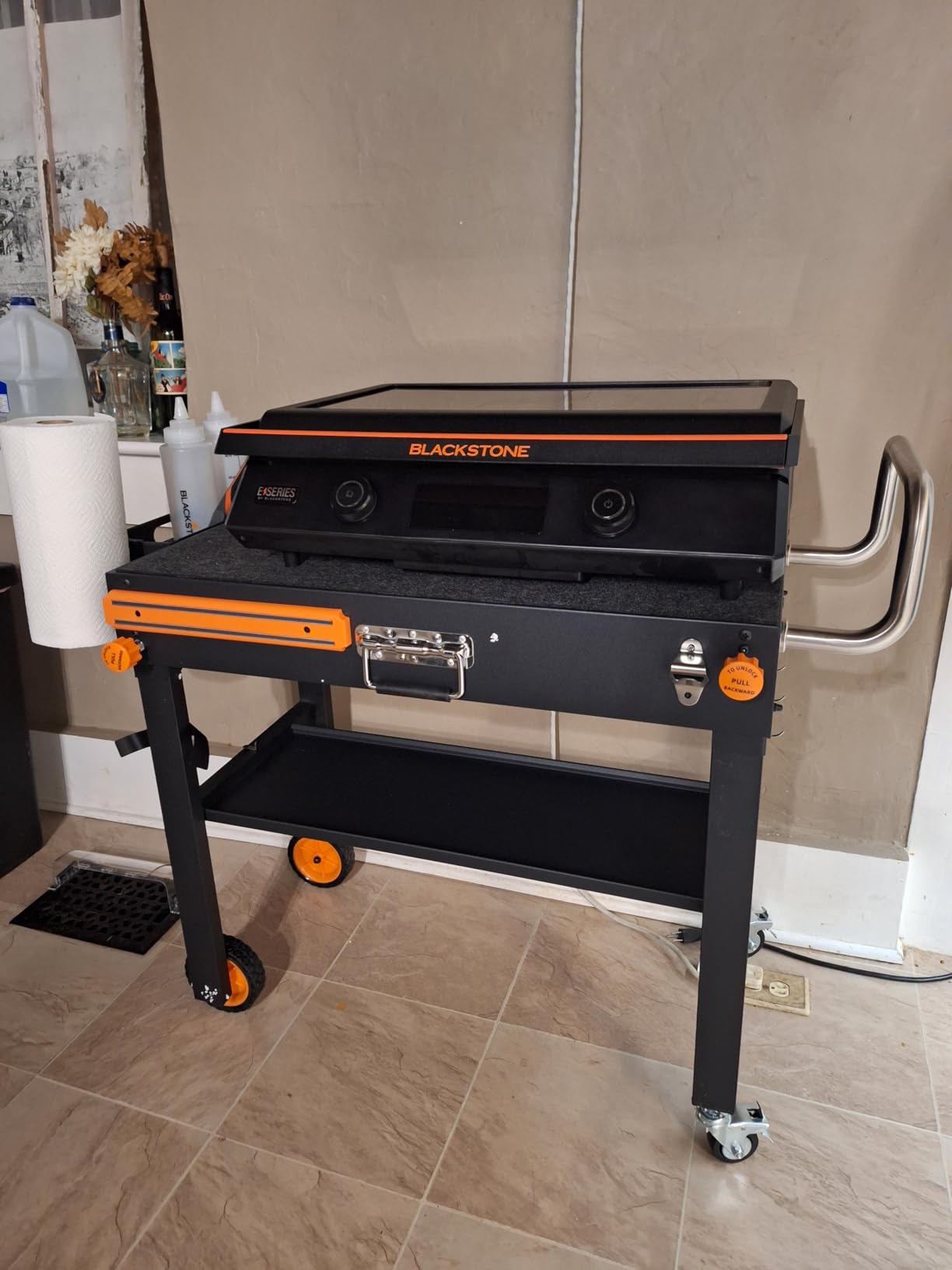 Grill Table for Blackstone Griddle 22 and 17 Inch, Grill Carts Outdoor with Wheels, Heavy-Duty Grill Stand, Foldable Quickly Blackstone Stand Suitable for Travel/Camping and Outdoor Meals customer photo 2