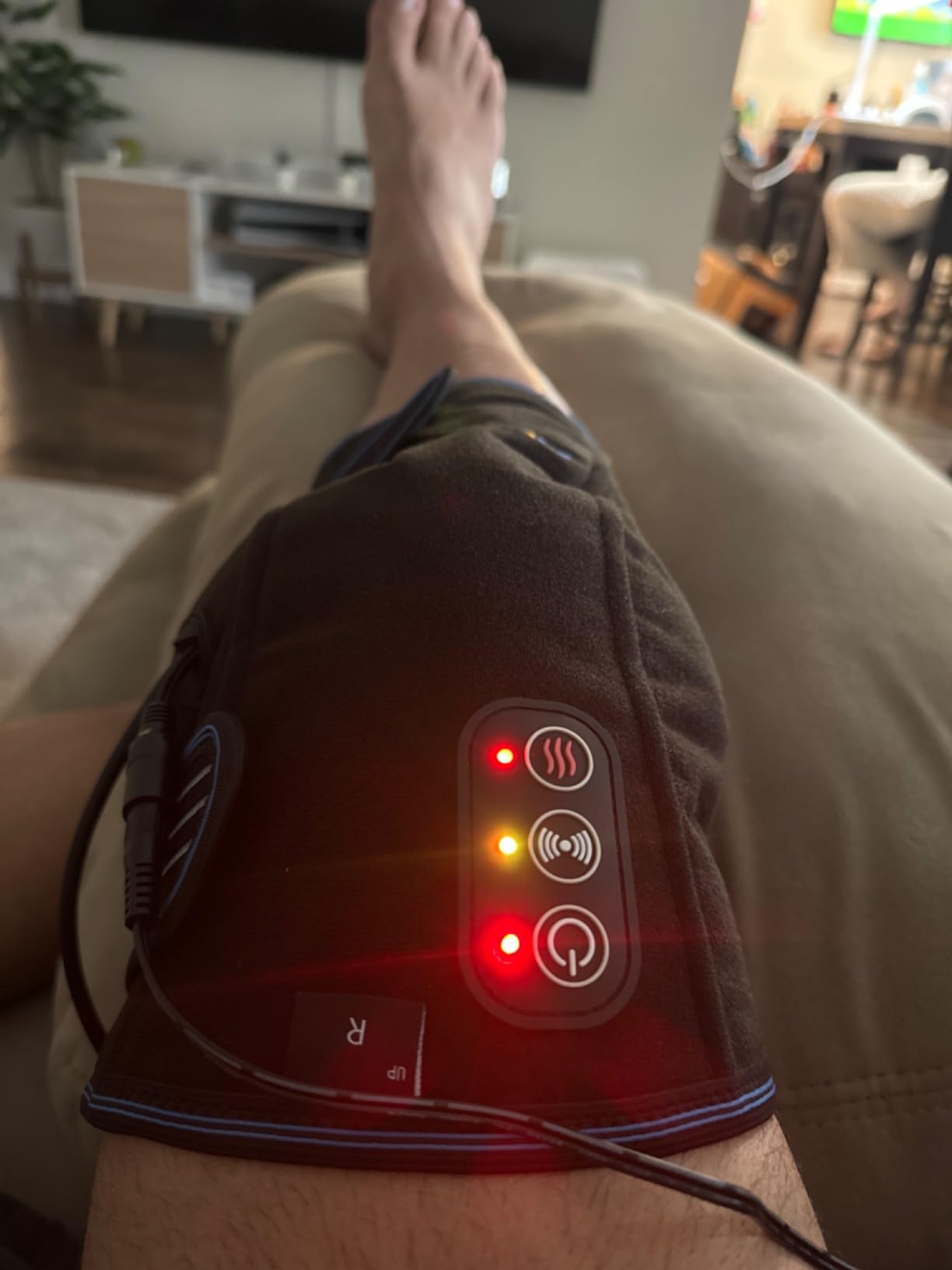comrelax Knee Massager with Heat & Vibration, Heating Pad for Knee Pain Relief, Heating Pad for Leg Pain, Leg Massager, 3 Vibration Modes 3 Heat Levels, AC Adapter Heating Faster (No Battery) customer photo 2