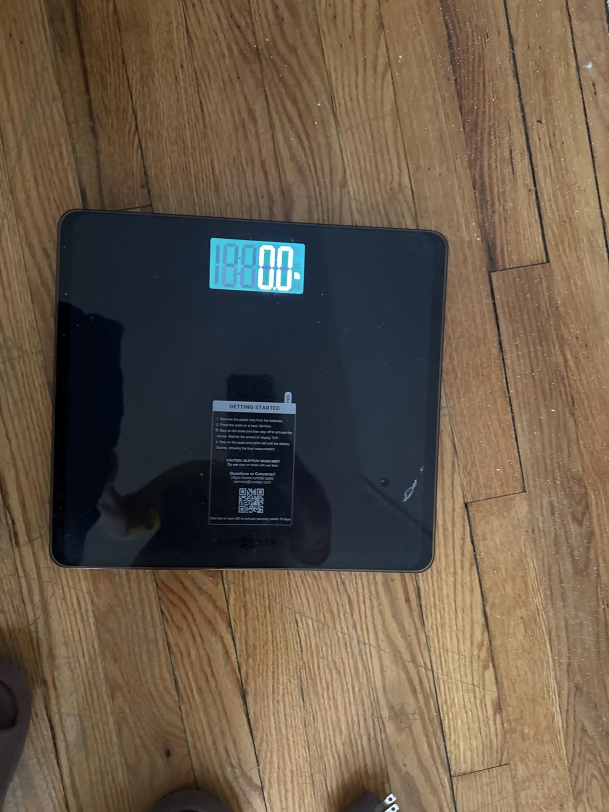 RunStar 550lb Bathroom Digital Scale for Body Weight with Ultra-Wide Platform and Large LCD Display, Accurate High Precision Scale with Extra-High Capacity customer photo 2