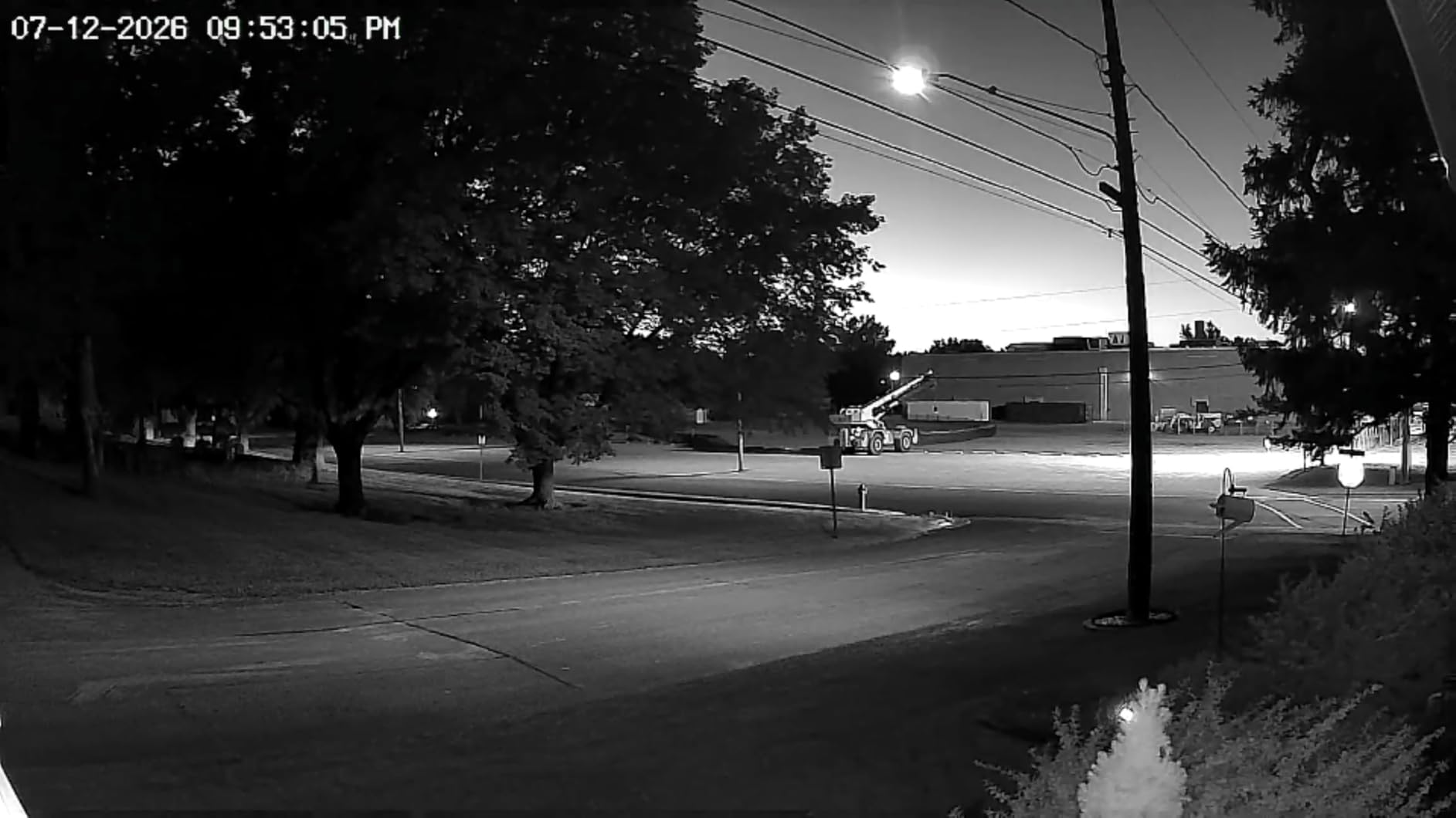 VIZIUUY 3MP Solar Security Cameras Wireless Outdoor, WiFi 6,360°PTZ Camera customer photo 2