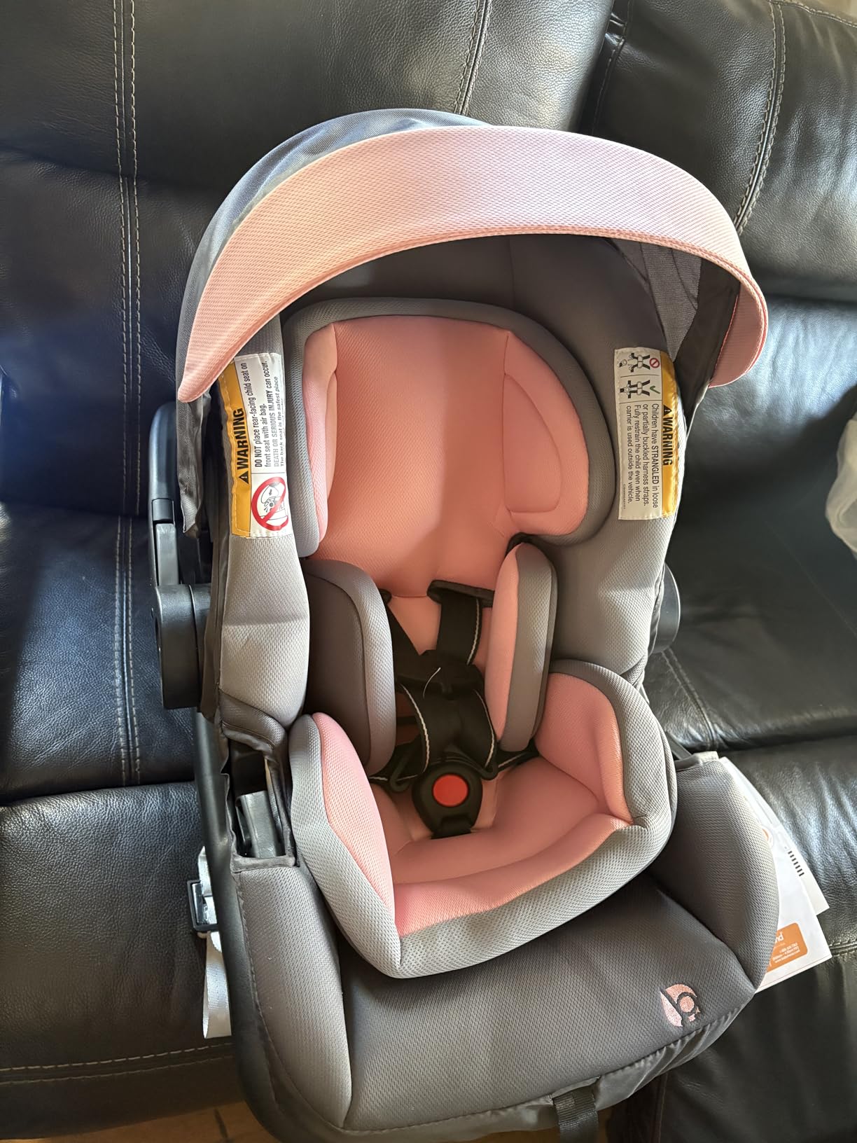 Baby Trend Secure-Lift Infant Car Seat, Dash Grey – Compact Lightweight Carrier, Infant Comfort Cushioning, Adjustable Harness Fit customer photo 2