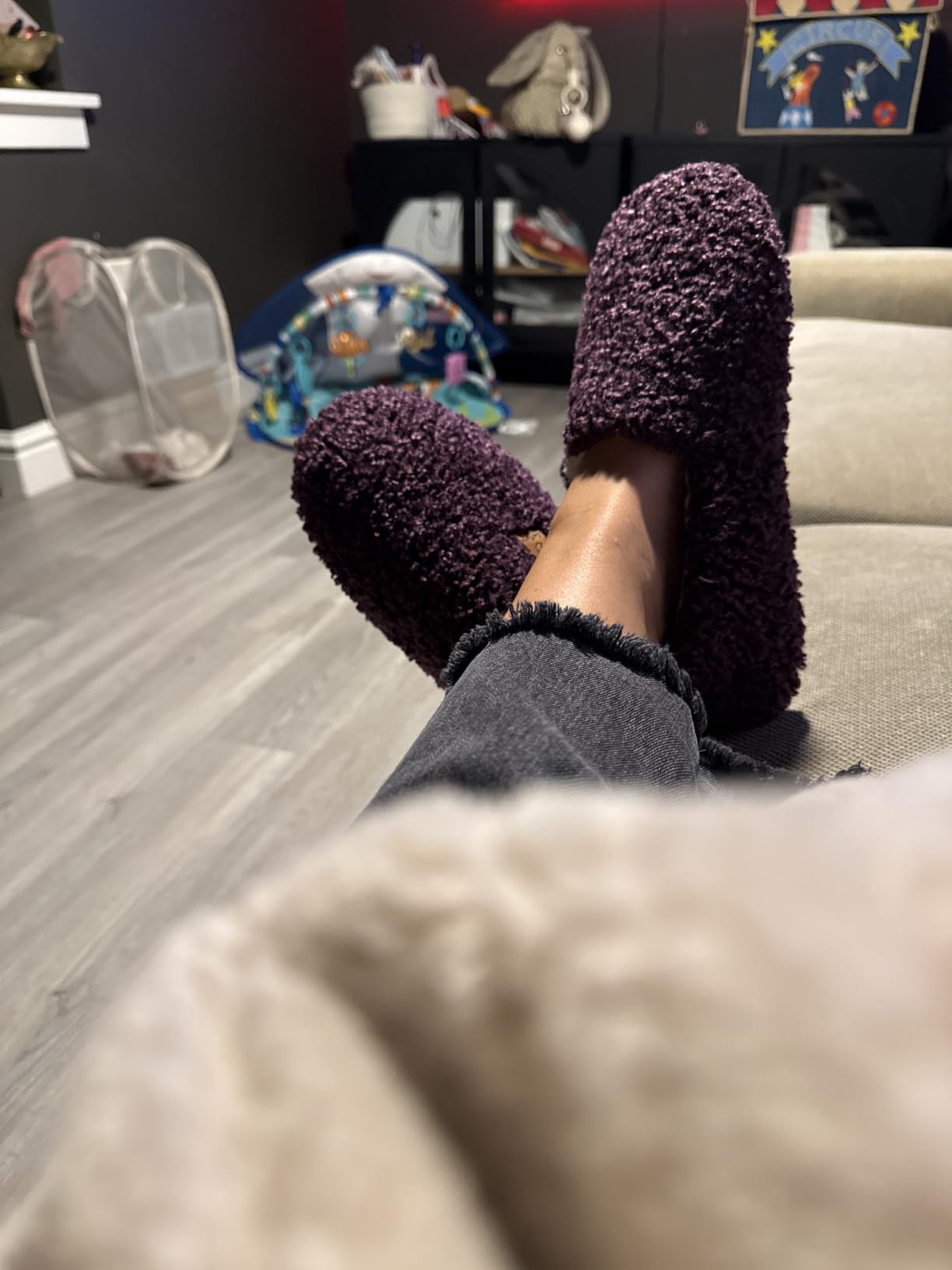 EverFoams Women’s Soft Curly Slippers Memory Foam Lightweight House Shoes customer photo 1