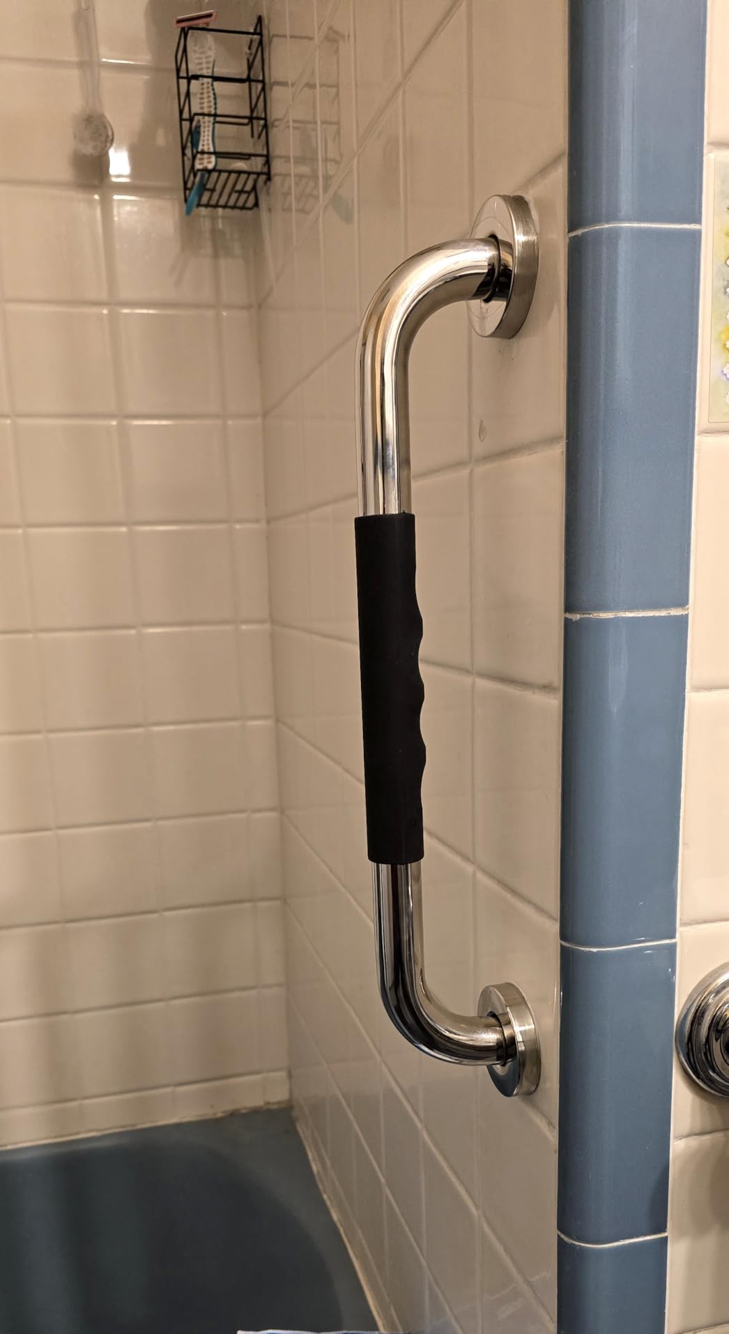 Gotega 16 Inch Shower Grab Bars for Seniors, Anti Slip Handicap Grab Bars customer photo 2