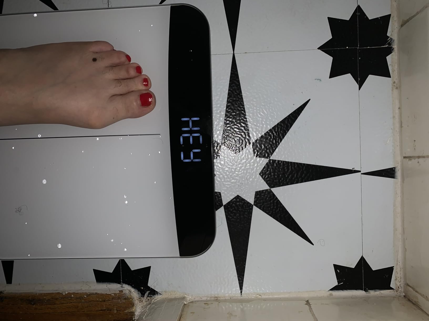 Ovutek Bathroom Scales Digital Weight 450lb, Most Accurate to 0.05lb customer photo 2