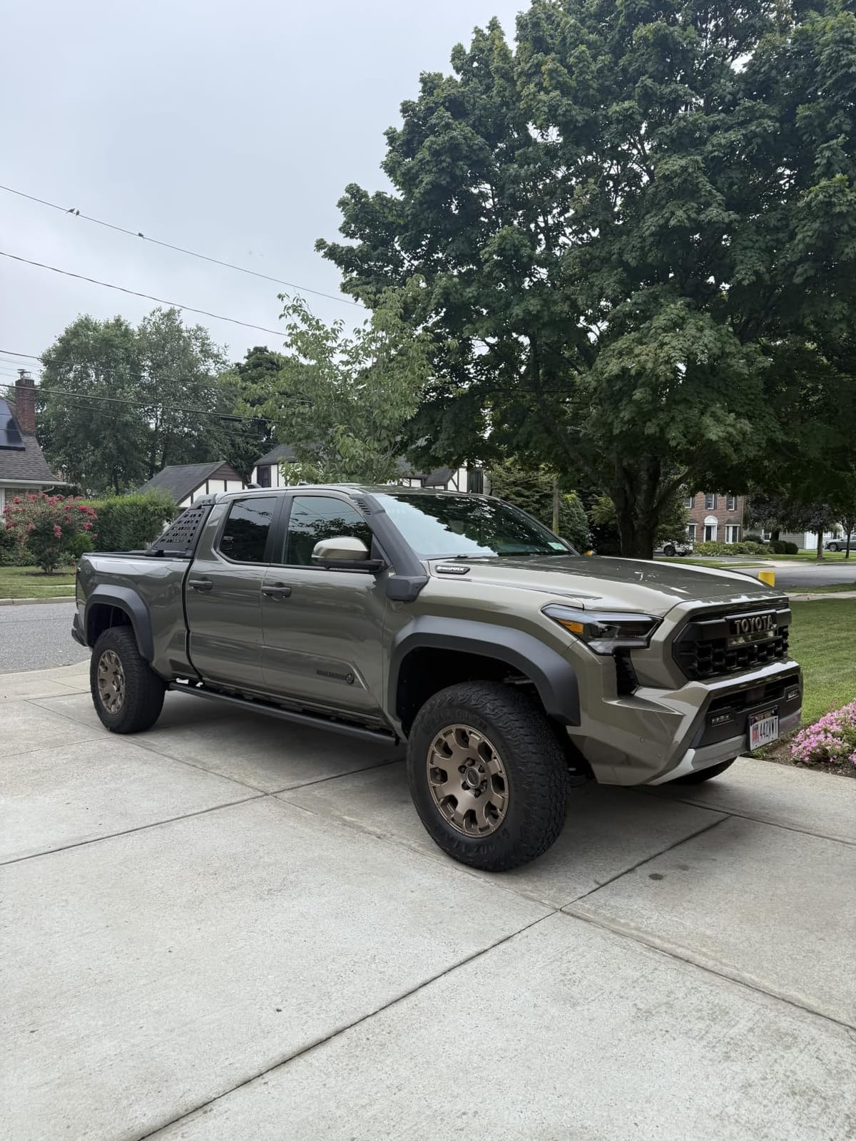 GEEDAR Heavy Duty Rubber Bed Mat for 2015-2026 Ford F-150 5.5 ft CrewCab Bed Liner, Includes 22-26 Lightning Crew/Super Crew, All Weather F-150 5.5 ft Bed Mat, Ford F150 Accessories, Black customer photo 2