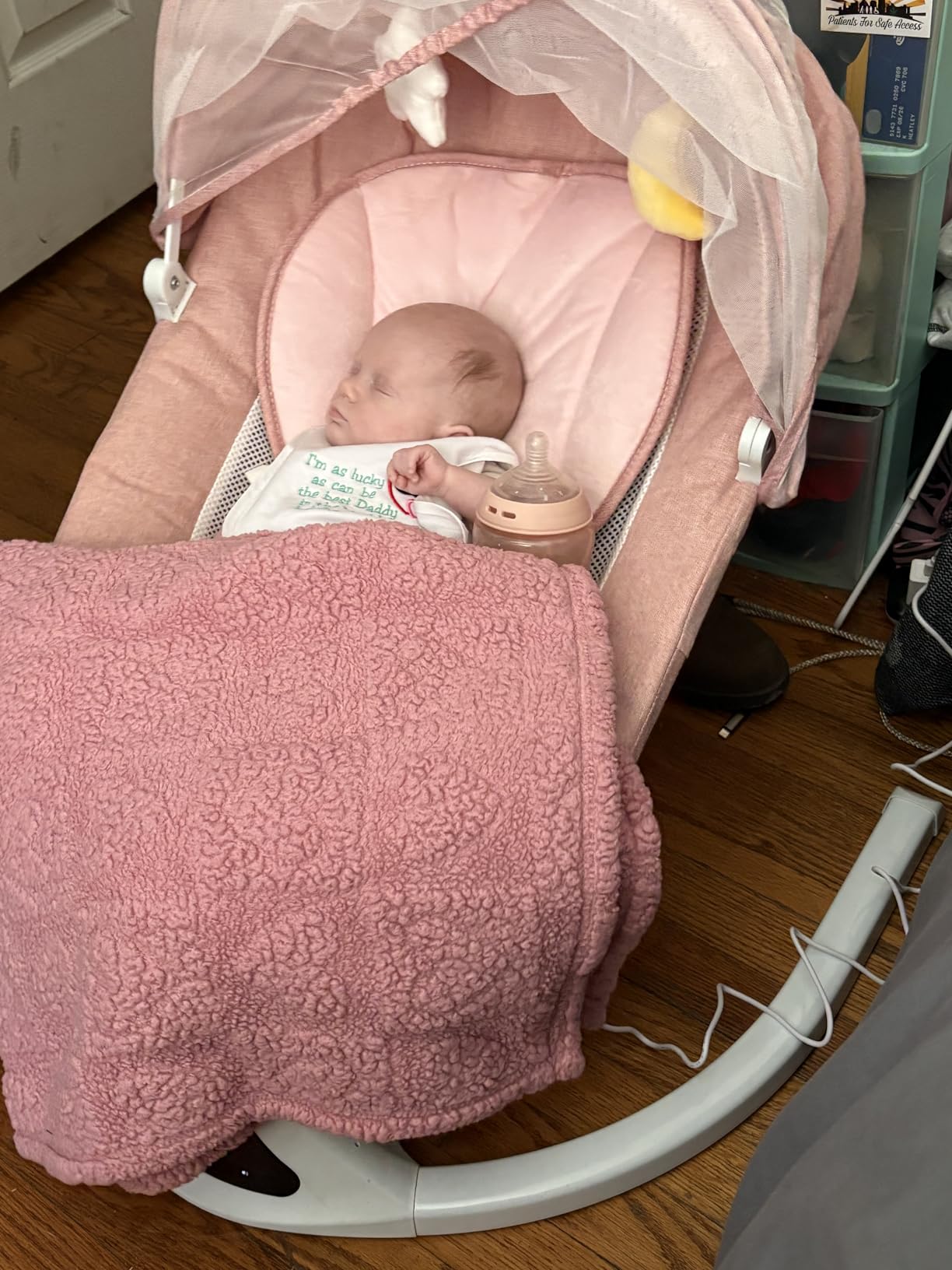 Electric Baby Swing with Remote Control,5 Speeds&Portable&Cozy(0-12M,Pink) customer photo 1