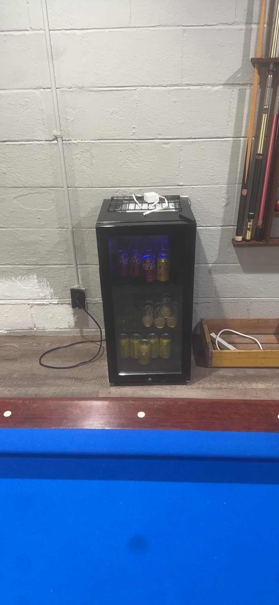 Saeoola 3.2 Cu.ft Beverage Refrigerator, Mini Fridge with Glass Door, Black customer photo 2