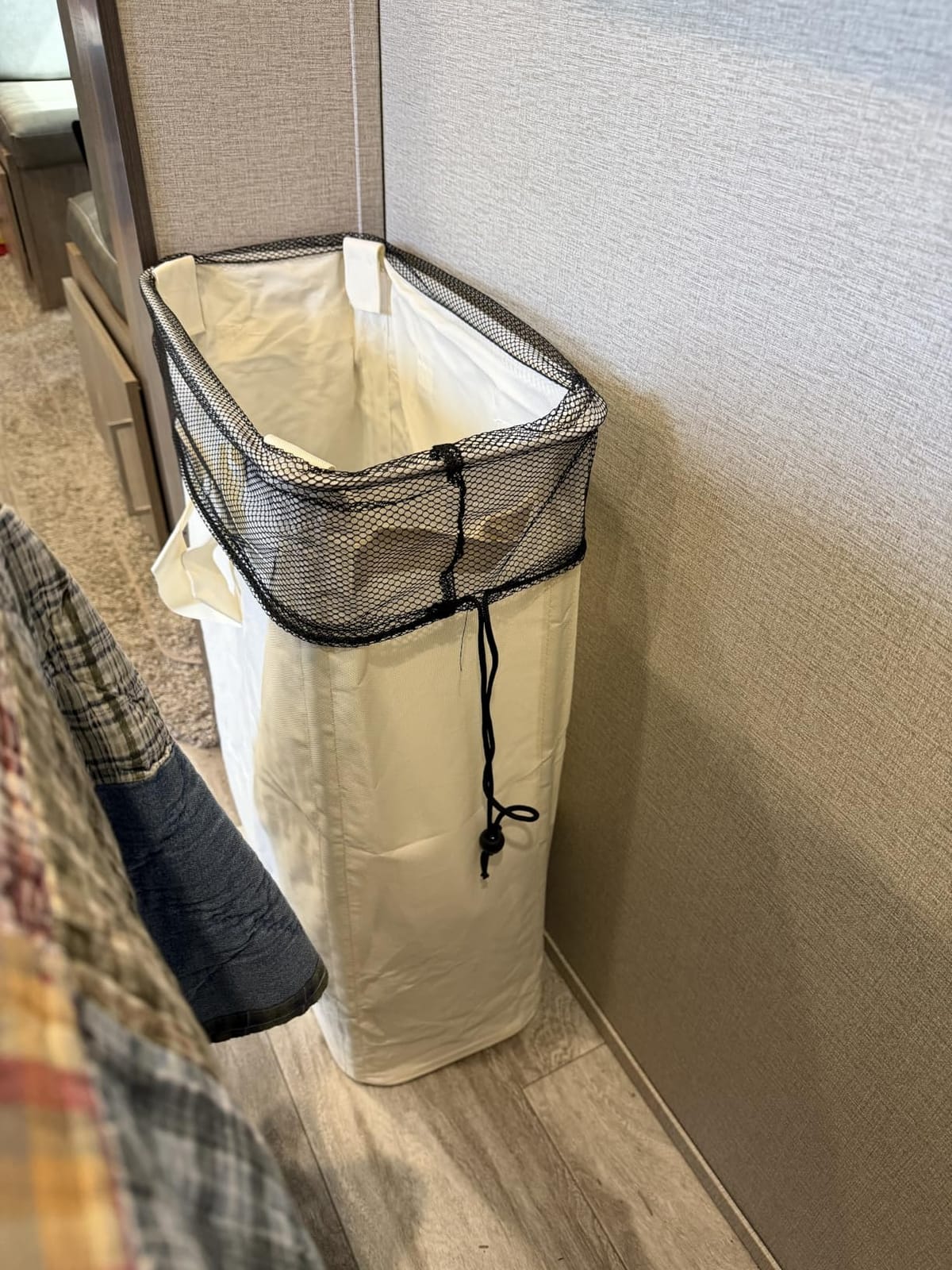efluky Slim Laundry Basket, Narrow Laundry Hamper with Handles, Collapsible Dirty Clothes Hamper, Tall Laundry Bin for Laundry Room, Dorm and Bedroom, 12.7 Gallons(48L) Beige customer photo 1